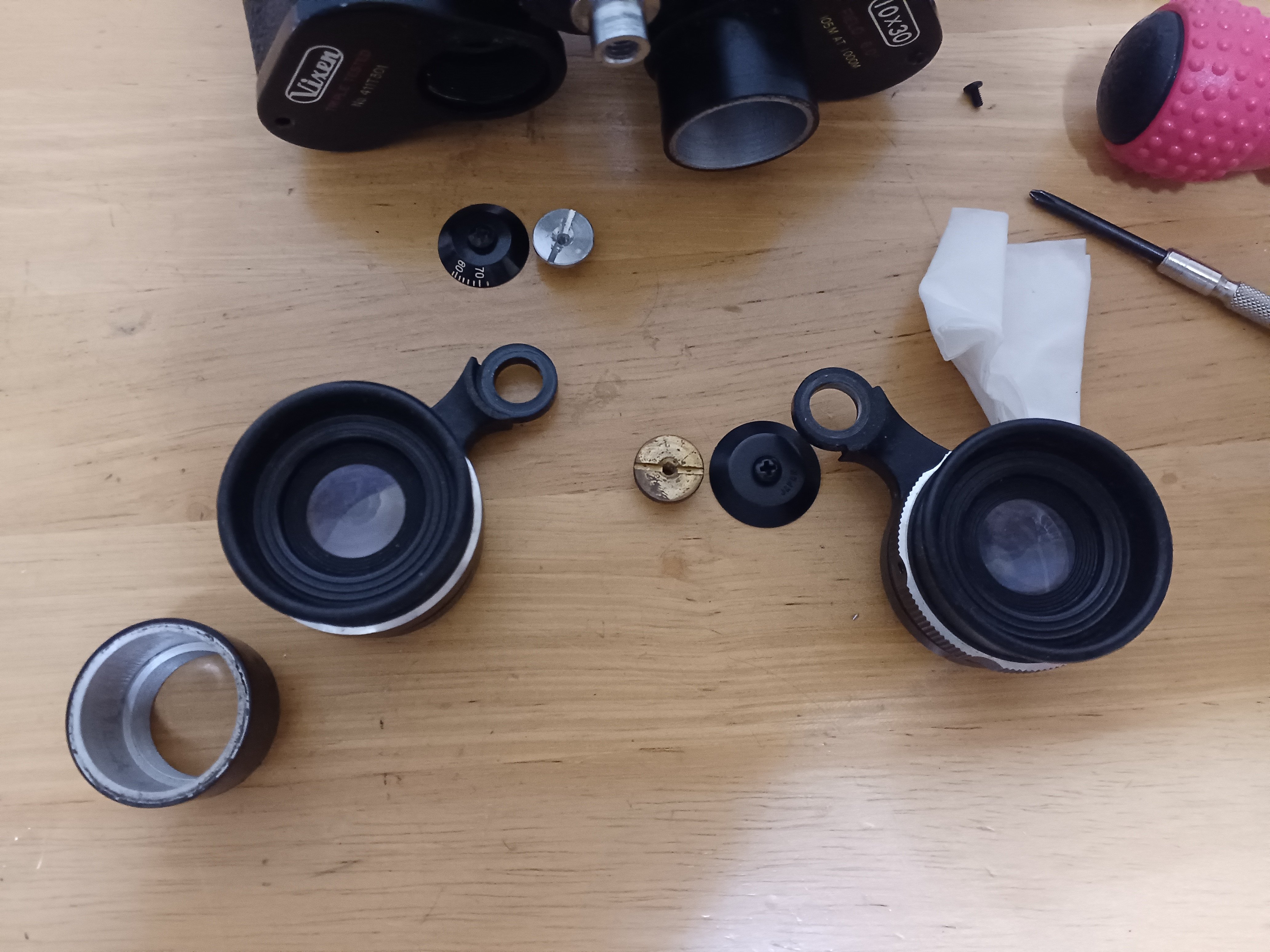 素人、双眼鏡をオーバーホールしてみる｜Nao