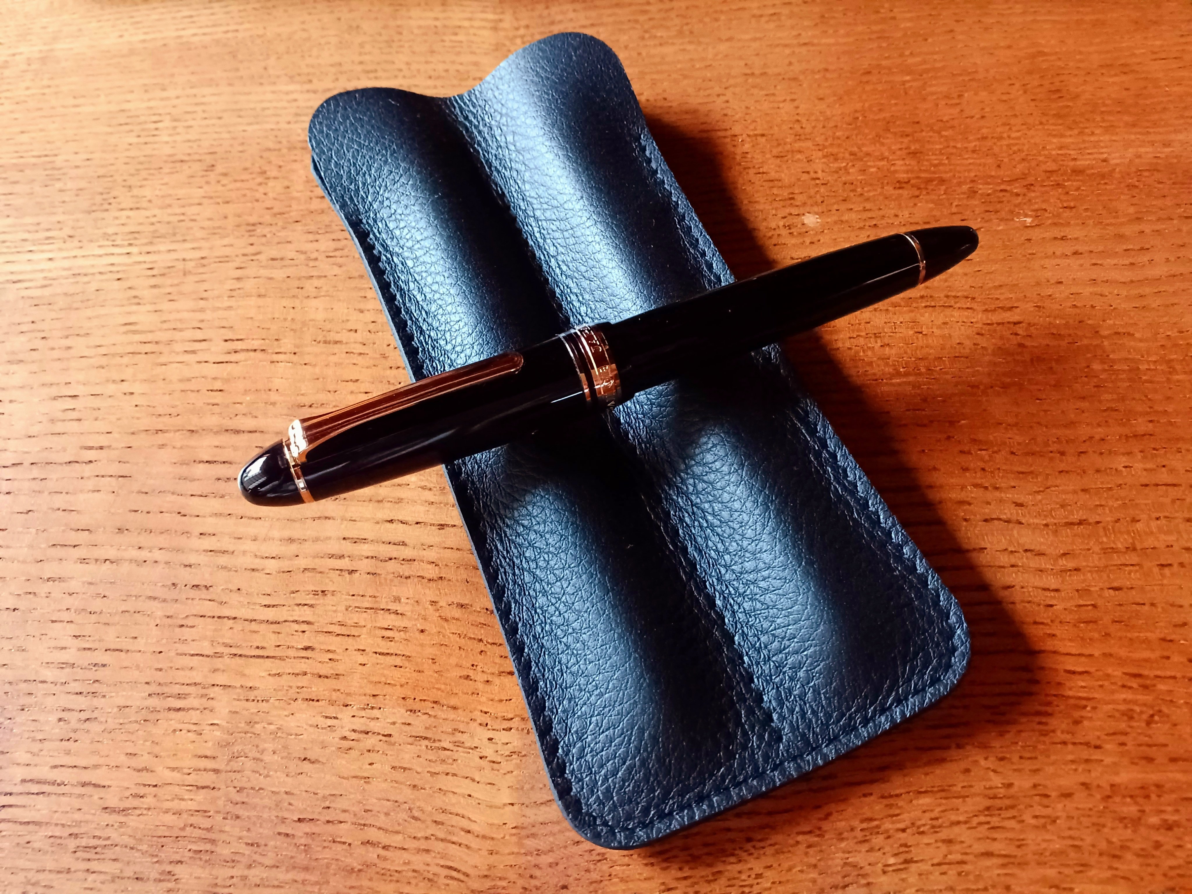 ▽ ` )ノ18金ニブとか昔の万年筆なんだけど 書けるか分からないなぁ