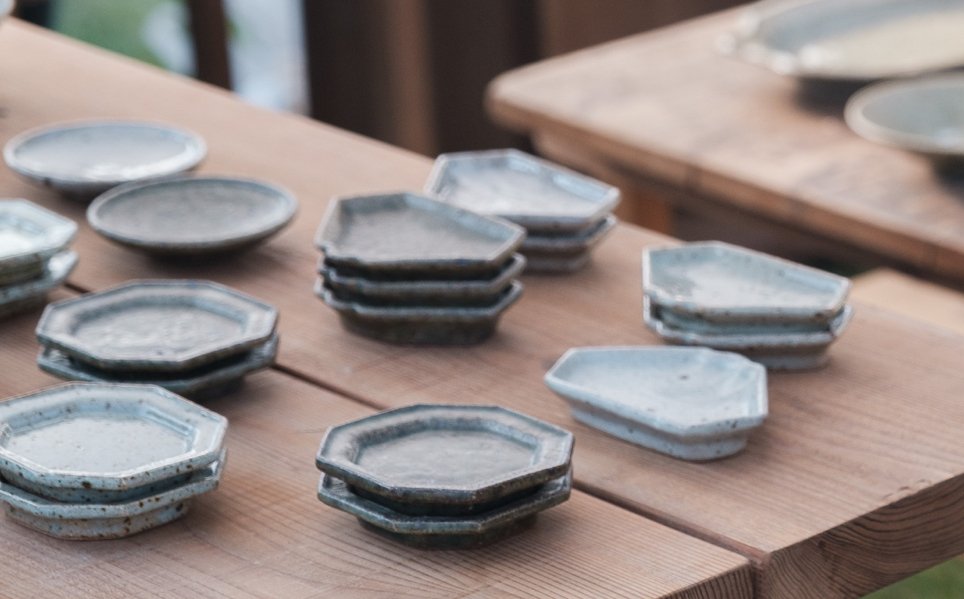 最適な価格 作家物『 益子 水 』 滴 工芸品 - 工芸品