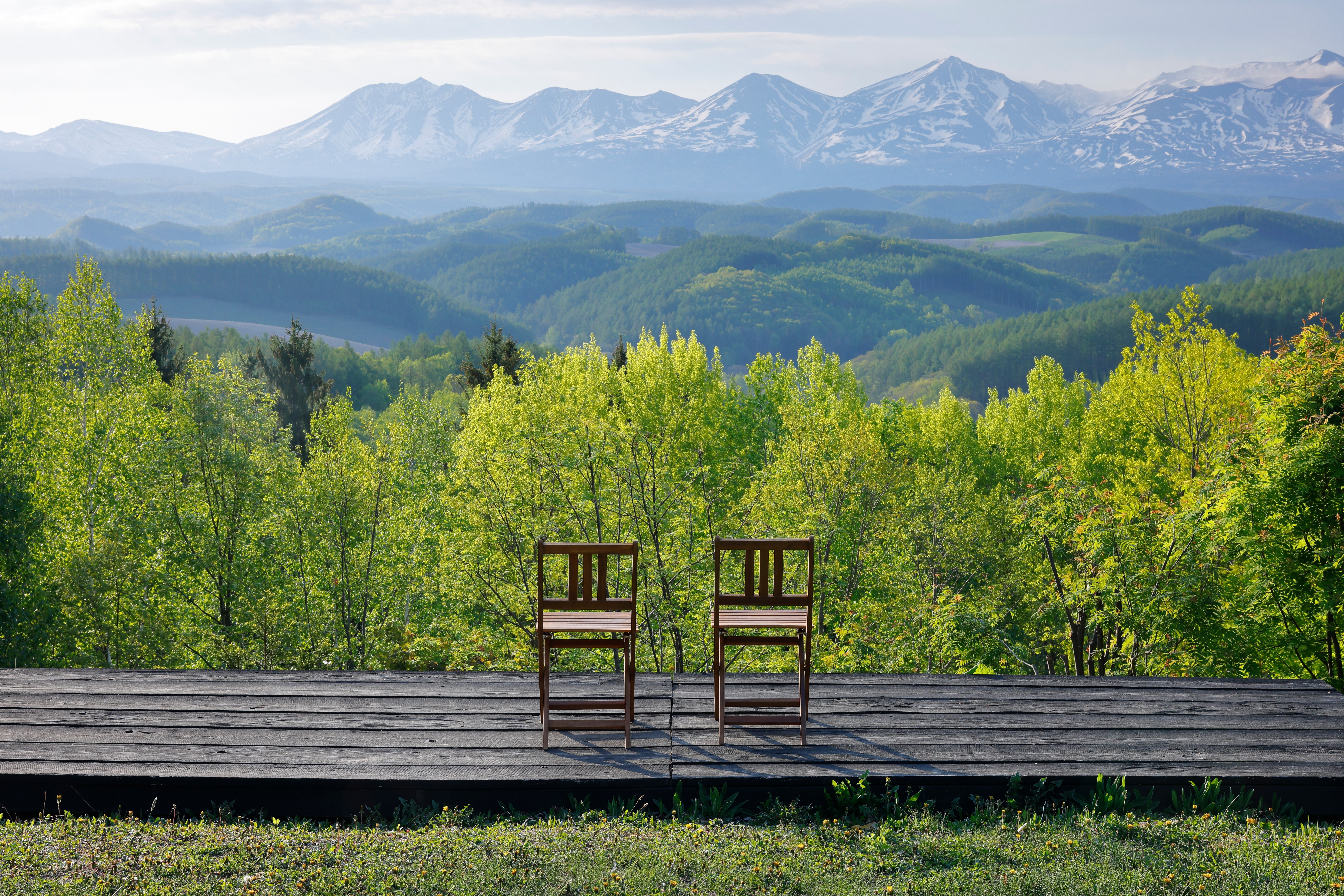 北海道じゃらん』2025年6月号 「初夏の絶景ドライブ」絶景スポット4選