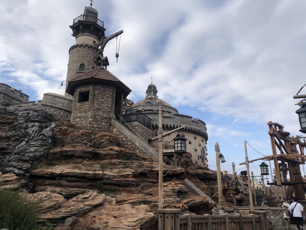 ディズニーシーに潜む「驚異の部屋」 ルネサンス知の再演としての