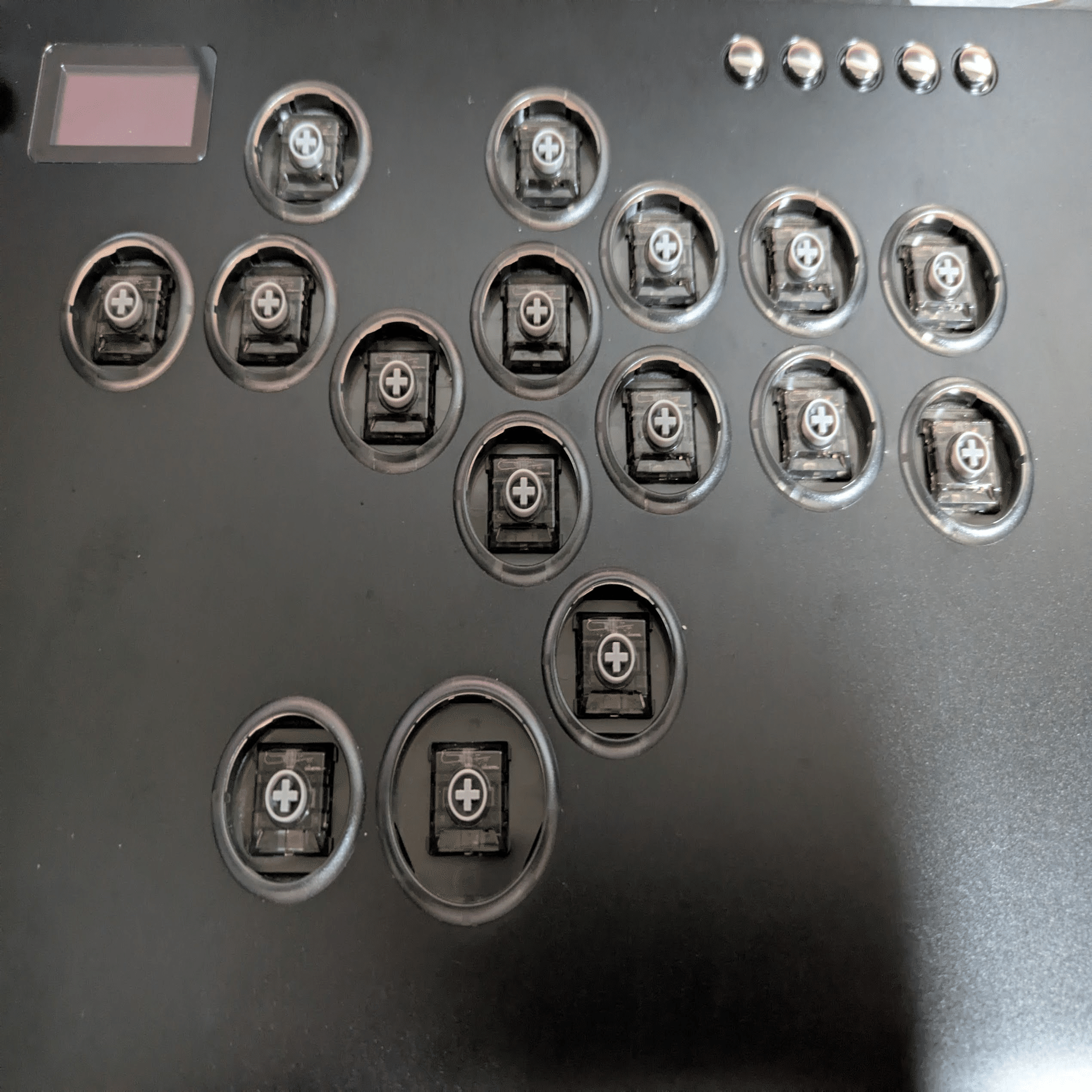 Guilekeys GF-16と『Shadow hunting』合わせたらコスパ最強レバーレス