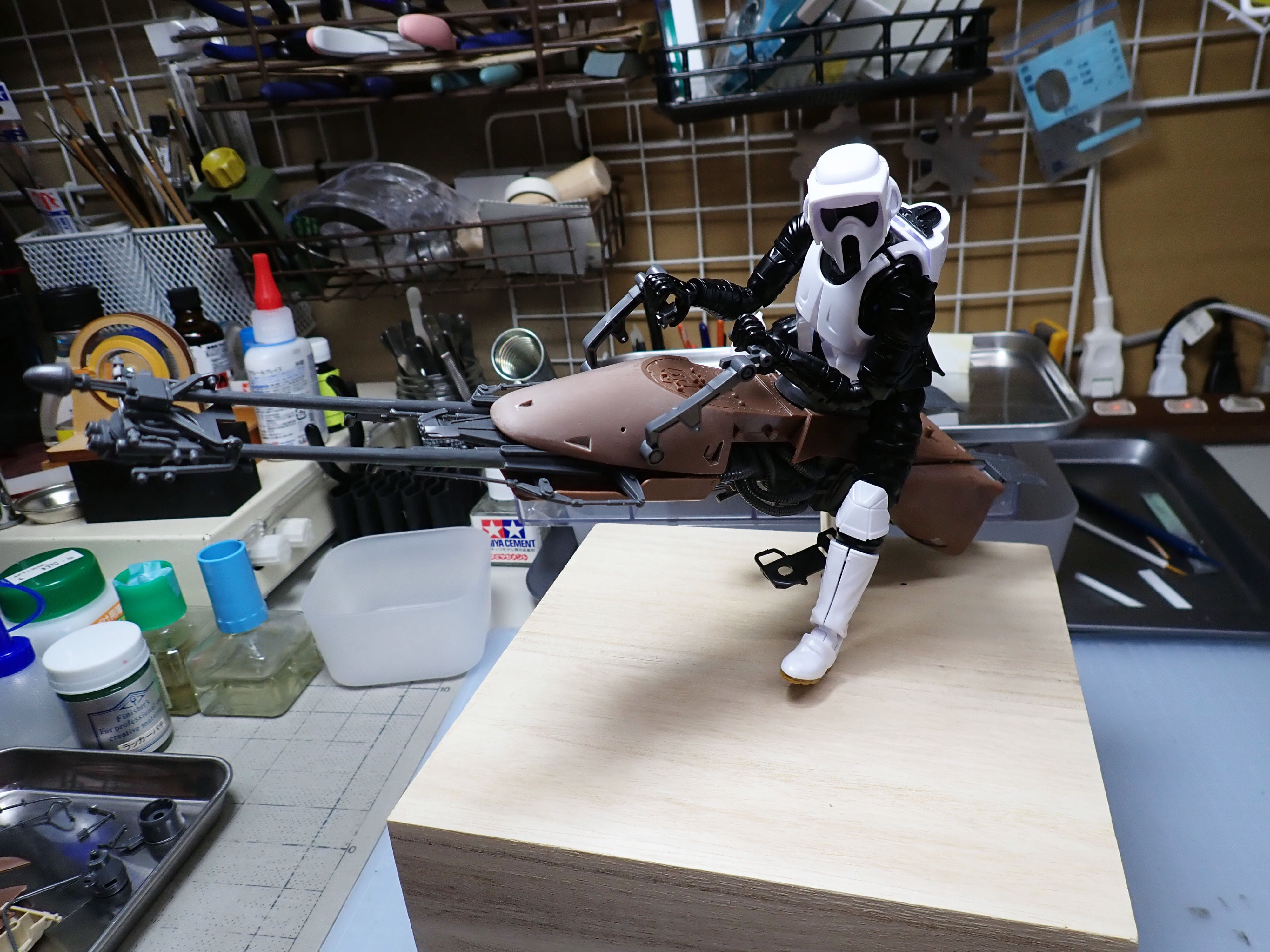 白い突起と勝負穴で85点！：バンダイ スター・ウォーズ スピーダー