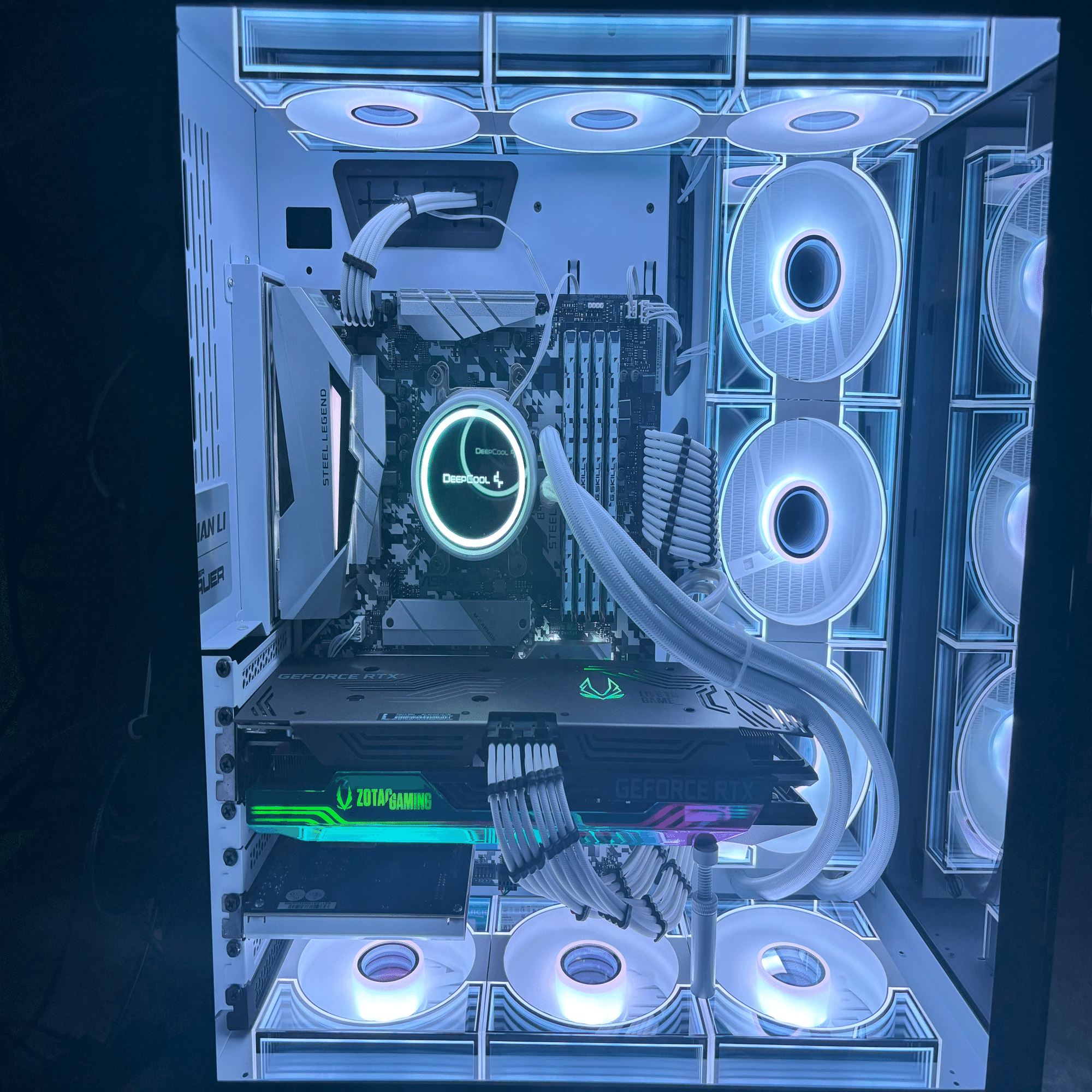 使いながら少しずつ進化。いまの自作PC構成を紹介します！｜るーさん