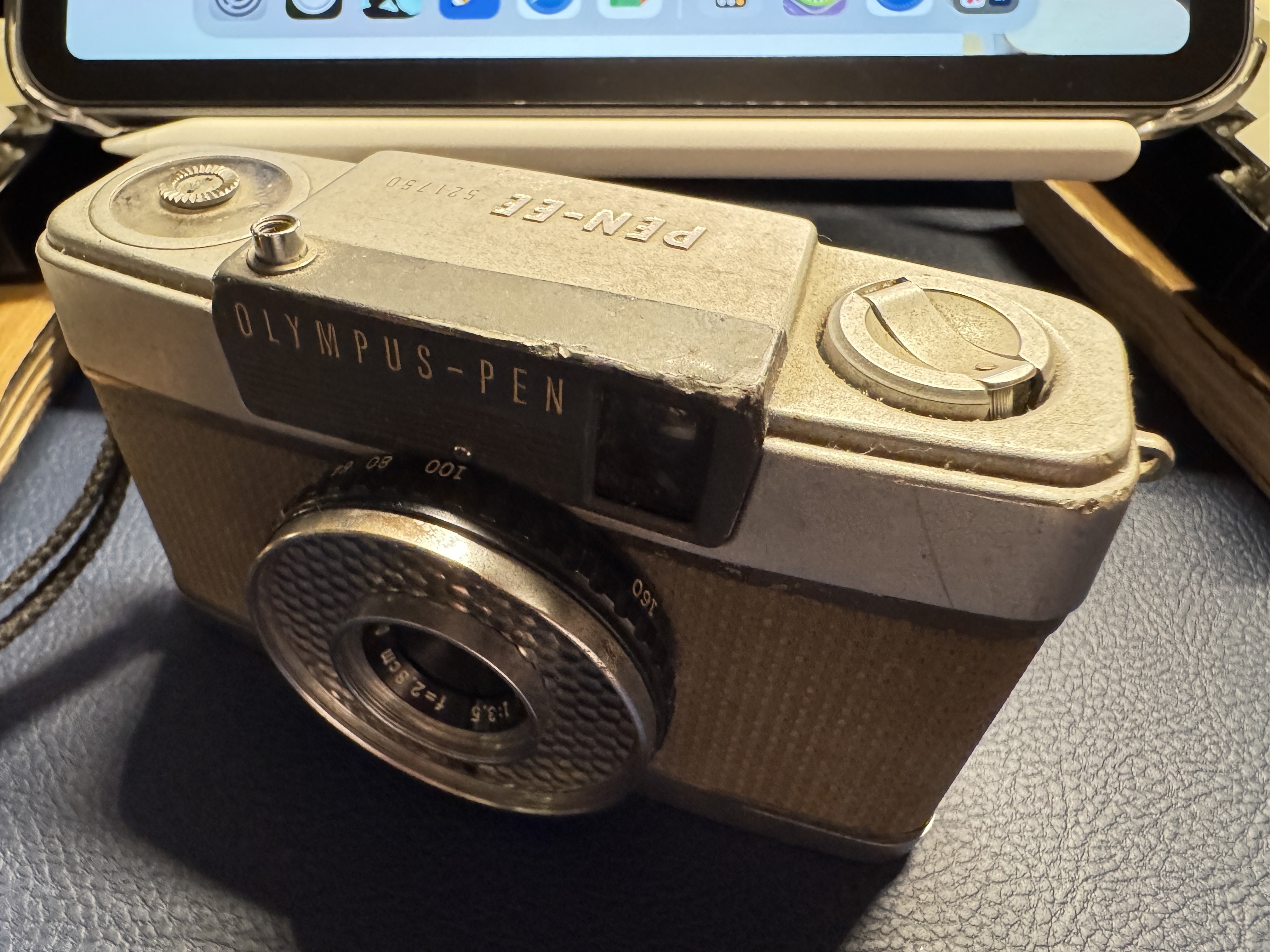 フイルムカメラ】昭和を代表するハーフサイズフイルムカメラの