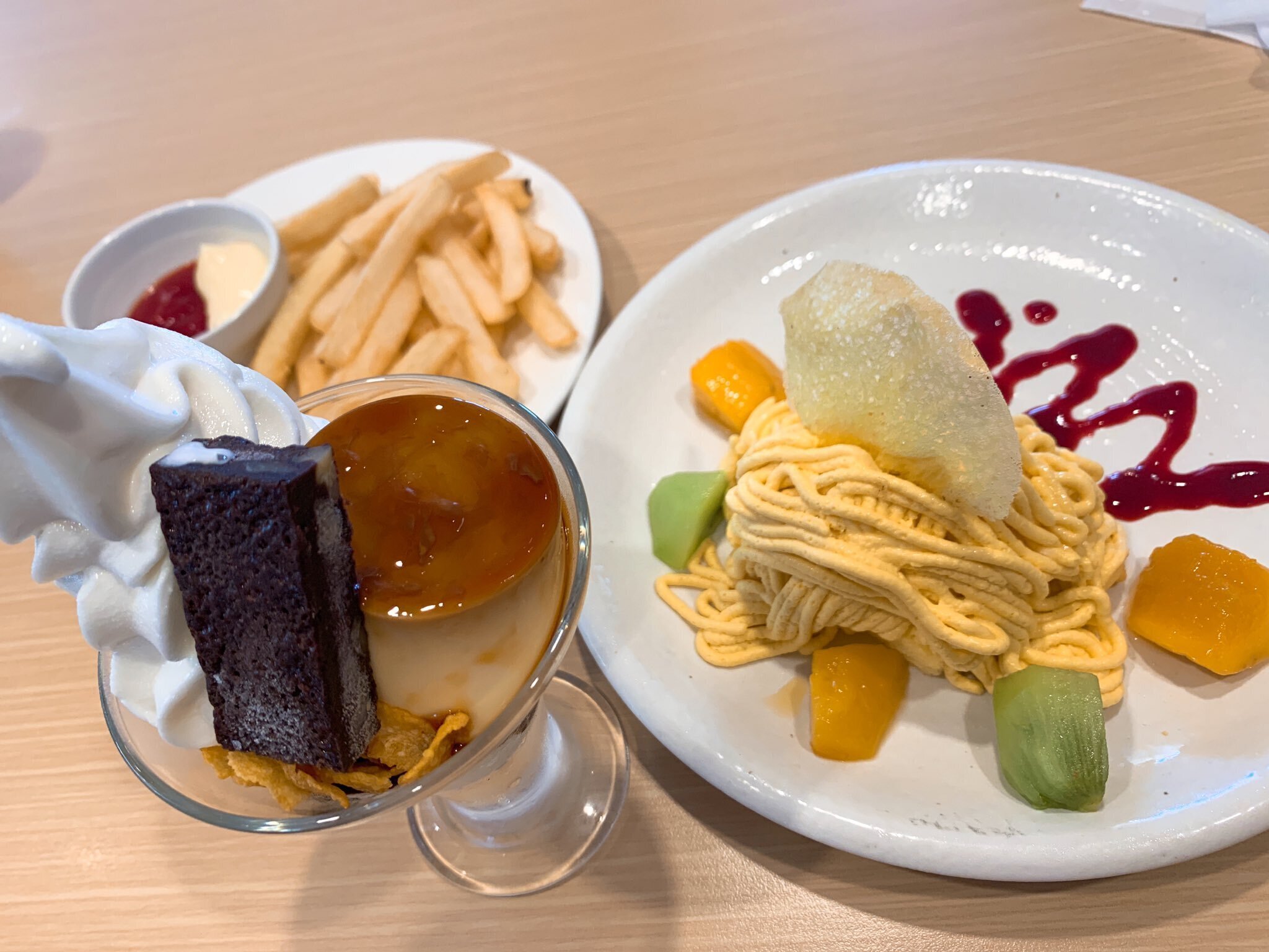 配膳だにゃんロボ ガストの猫ロボット まとめ売り 配膳だにゃんロボ ガストの猫ロボット まとめ売り