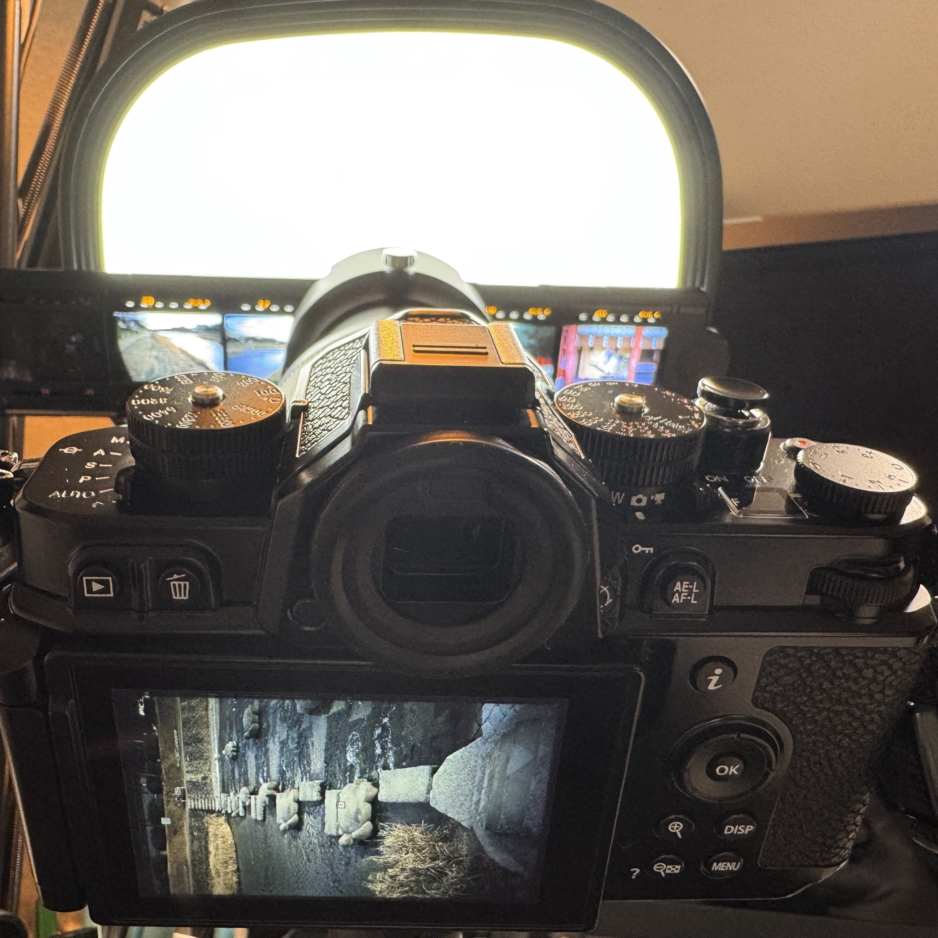 フィルムをデジタル化した 〜 Nikon ES-2 & NIKKOR MC 50mm｜距離計