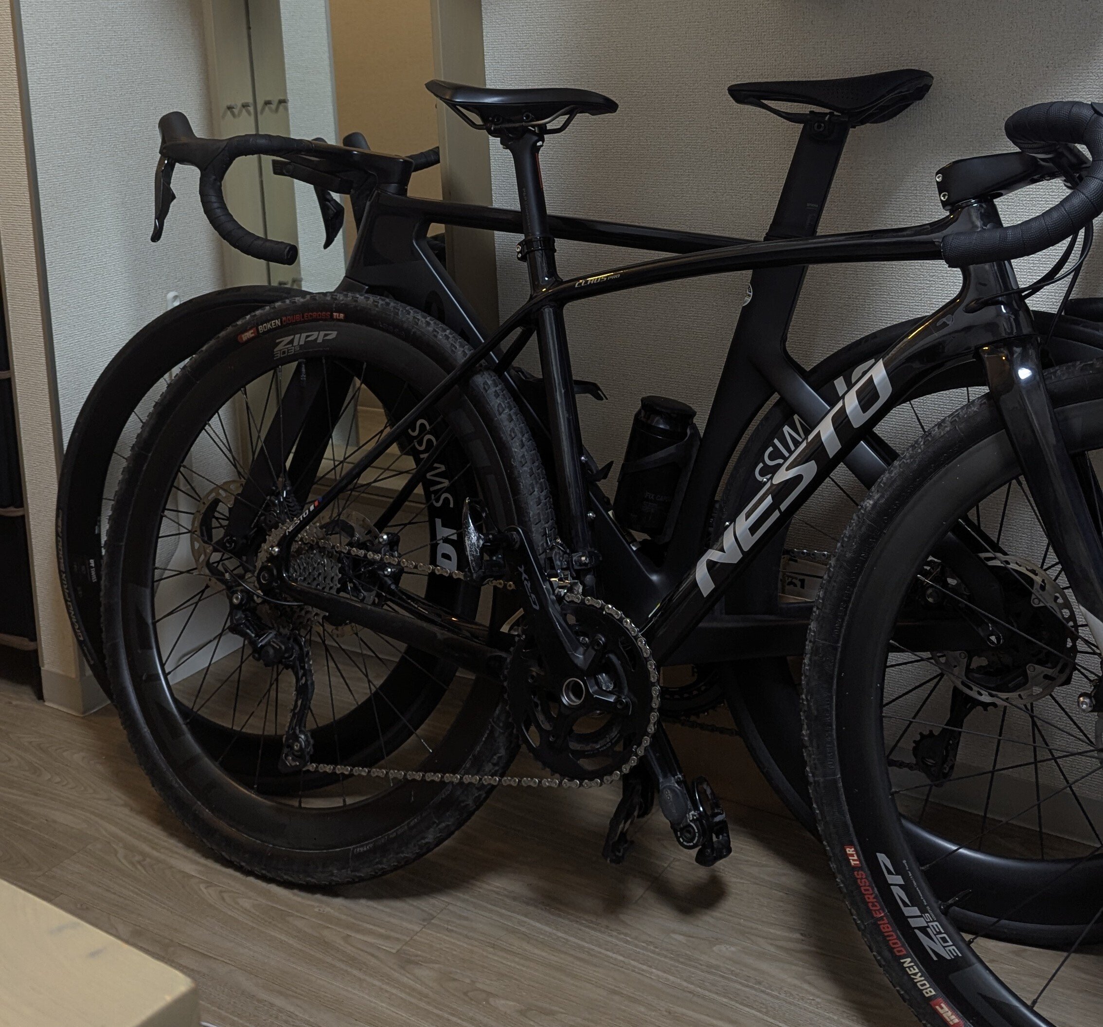 グラベルバイク本体+付属品付き : 着払いor渋谷駅で引渡 グラベルバイク本体+付属品付き : 着払いor渋谷駅で引渡 - メルカリ