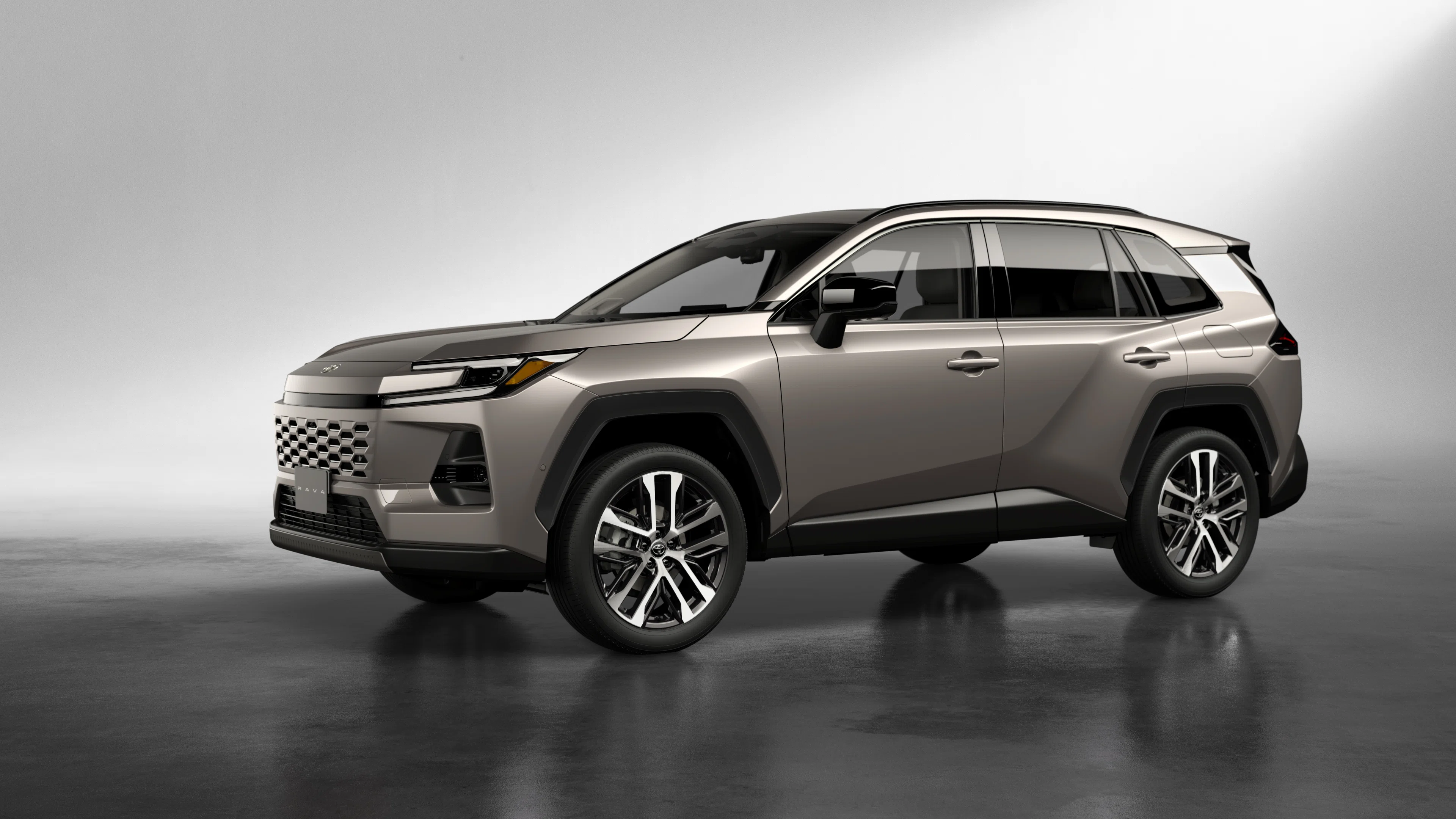 新型RAV4プロトタイプ徹底レビュー】キムタクの初代CMから四半 新型RAV4プロトタイプ徹底レビュー】キムタクの初代CMから四半