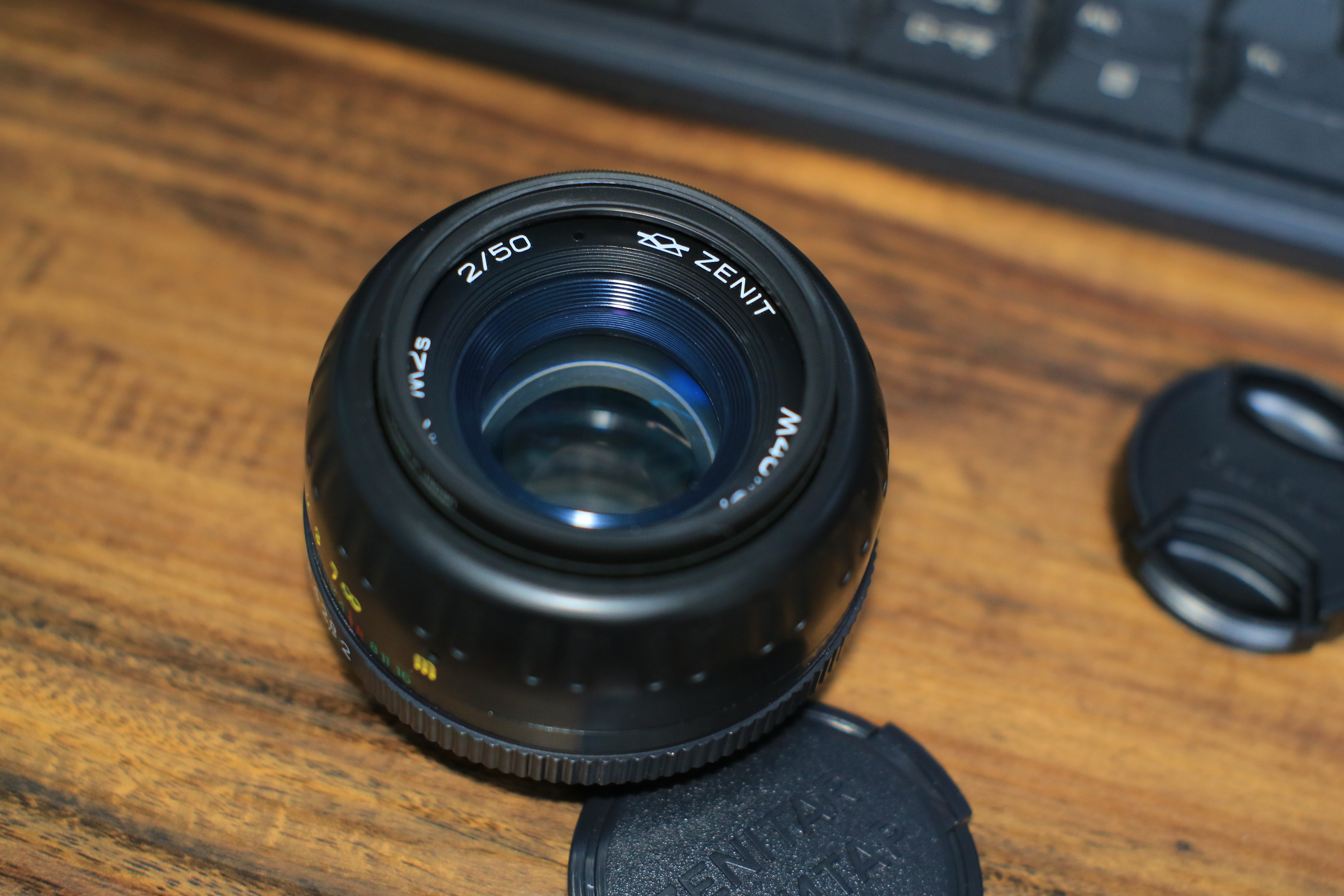 mayuriとレンズぬま *第四十五本* ZENIT Zenitar-M2s 50mm F2｜mayuri