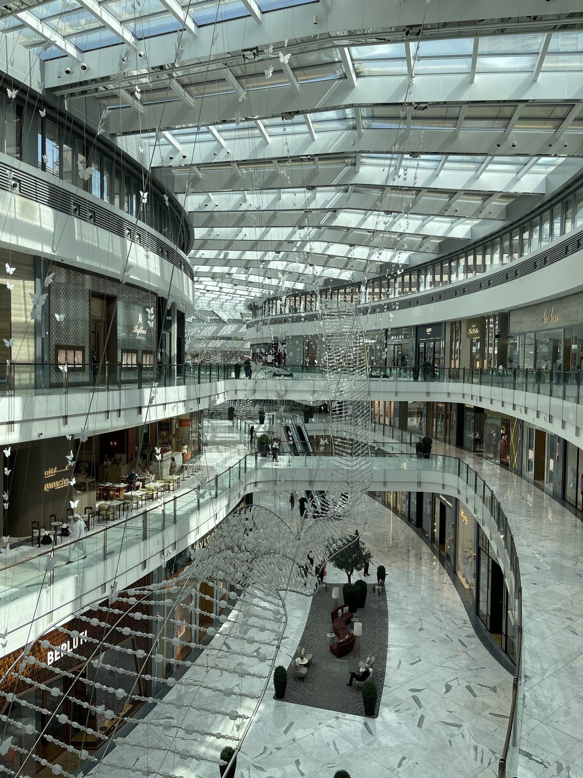 Sui Basecamp 体験記】Web3最前線とドバイの豪華すぎる日常｜Haruki