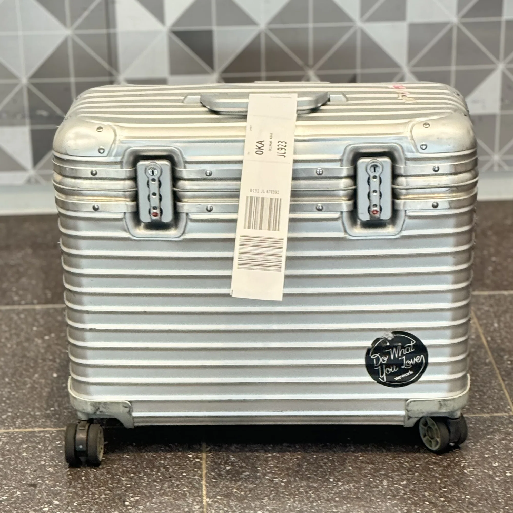 リモワ パイロット リモワ（rimowa）PILOT ビジネス用キャリーケース 