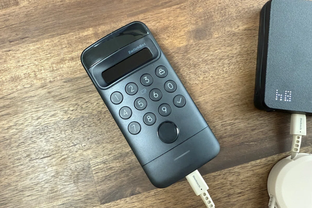 SwitchBot顔認証パッドレビュー!顔パス解錠で玄関が変わる最新スマートロックの実力と本音