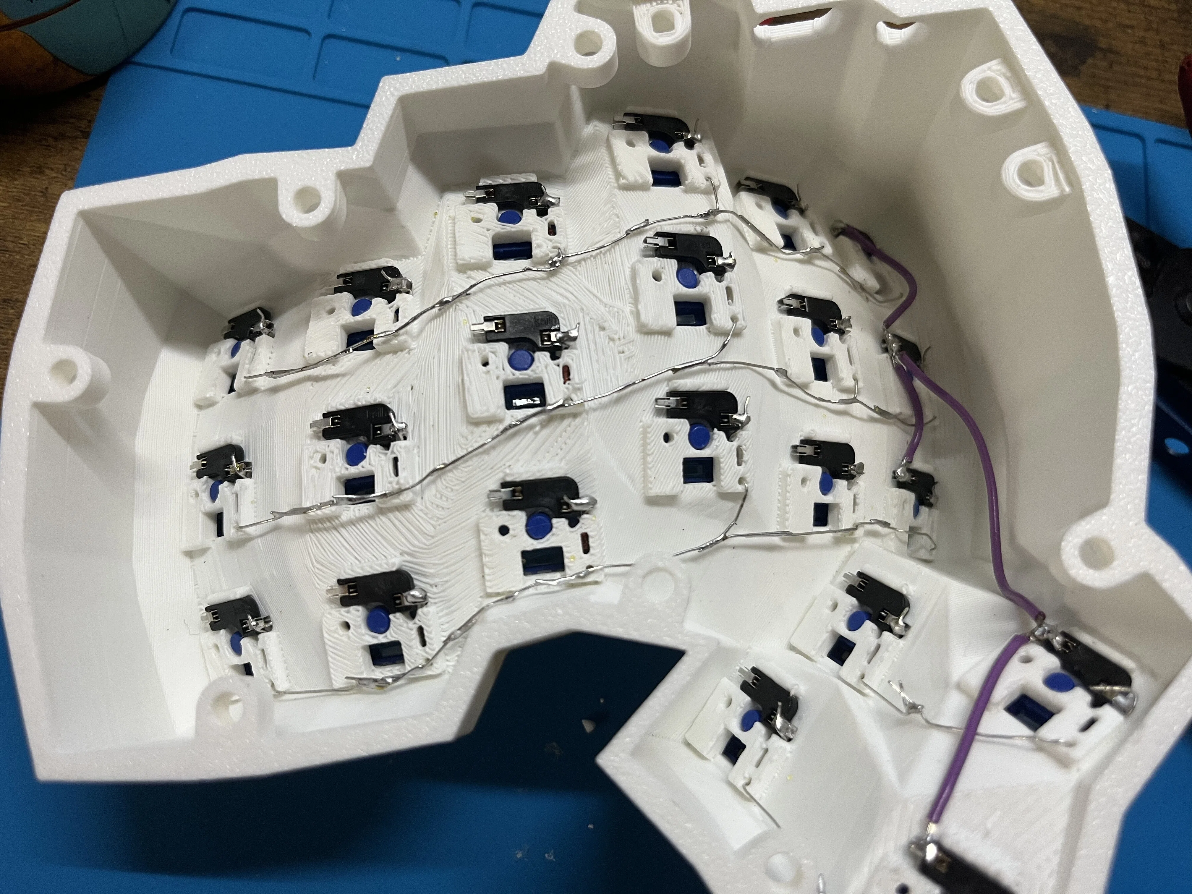 3D形状キーボードを製作しやすくする作戦｜なゆ