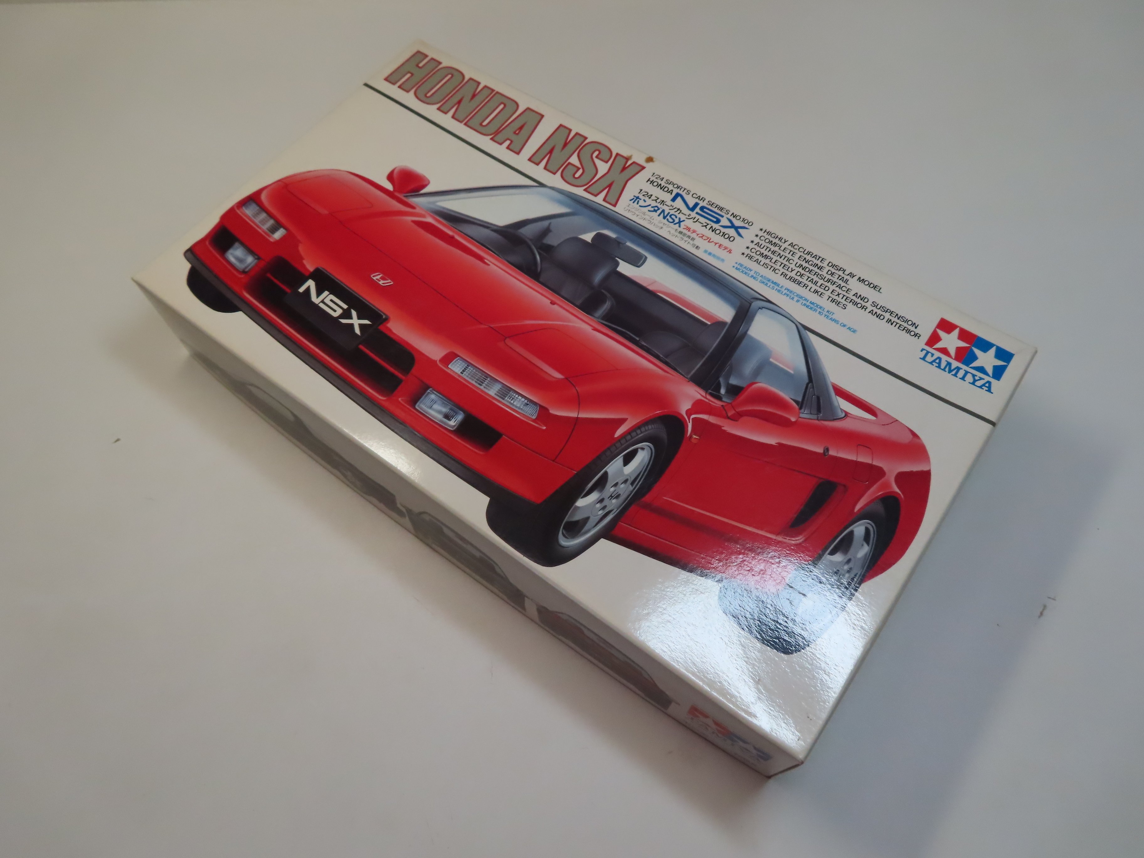 1/12 TAMIYA NSX 完品 動作確認済み 速いので推奨年齢14歳～ 1/12 TAMIYA NSX 完品 動作確認済み 速いので推奨年齢14歳～ 1/