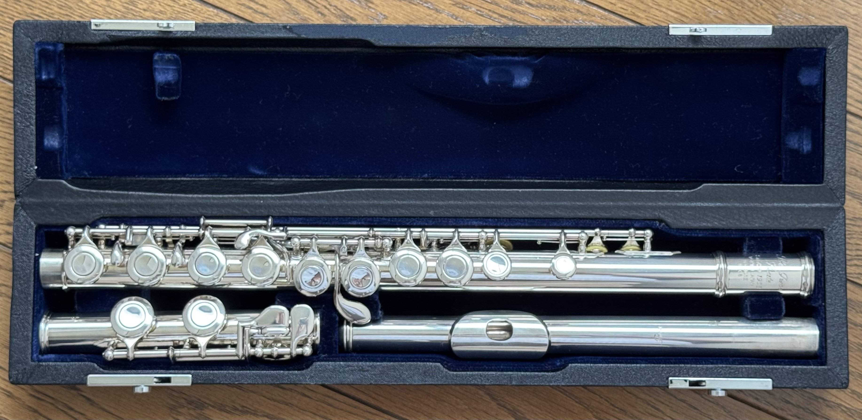 洋銀製フルートの重さ比較｜まんぼう