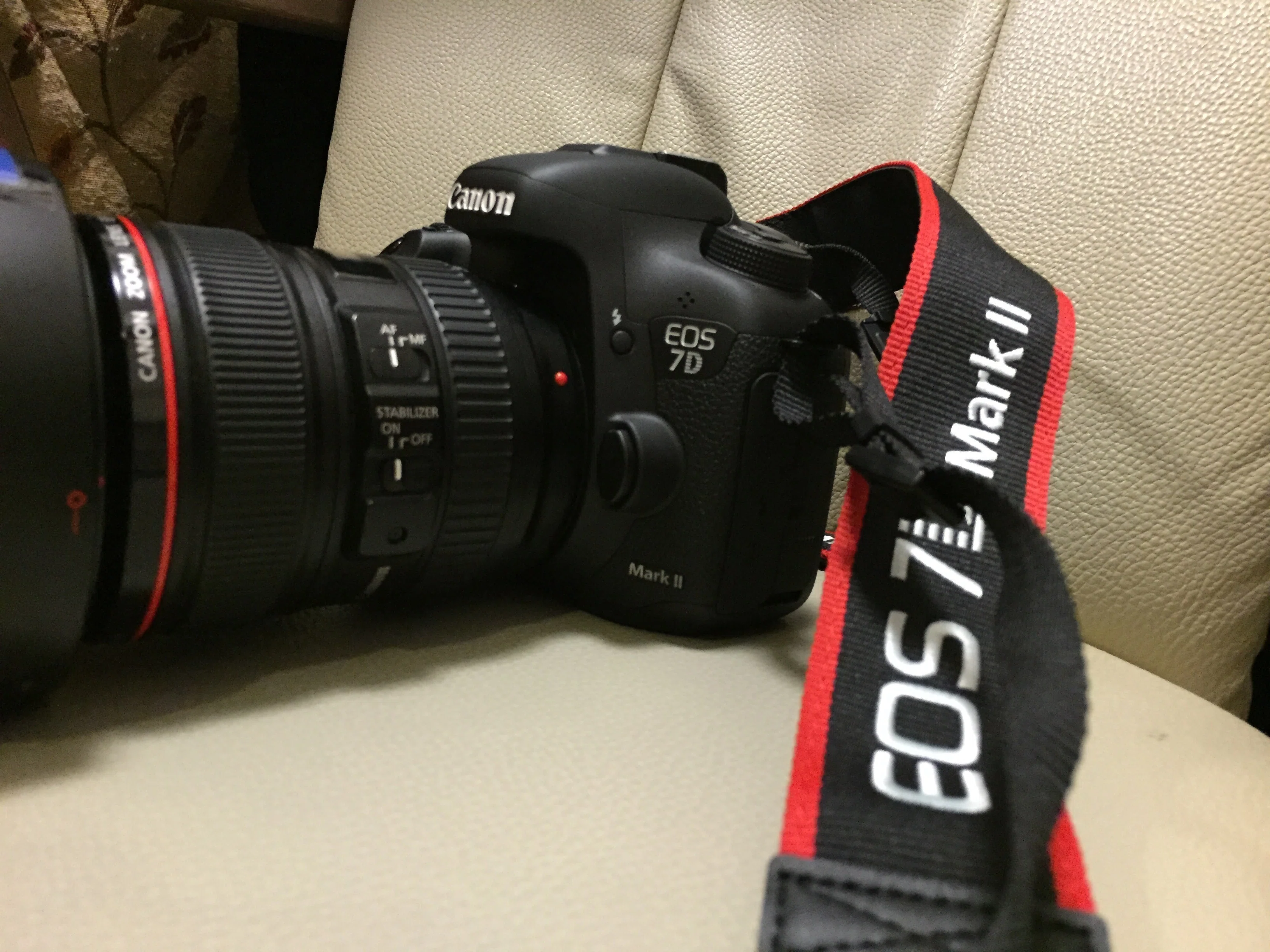 Canon EF 一眼レフカメラ ブラック APS-Cフラッグシップ昔話 ~Make 