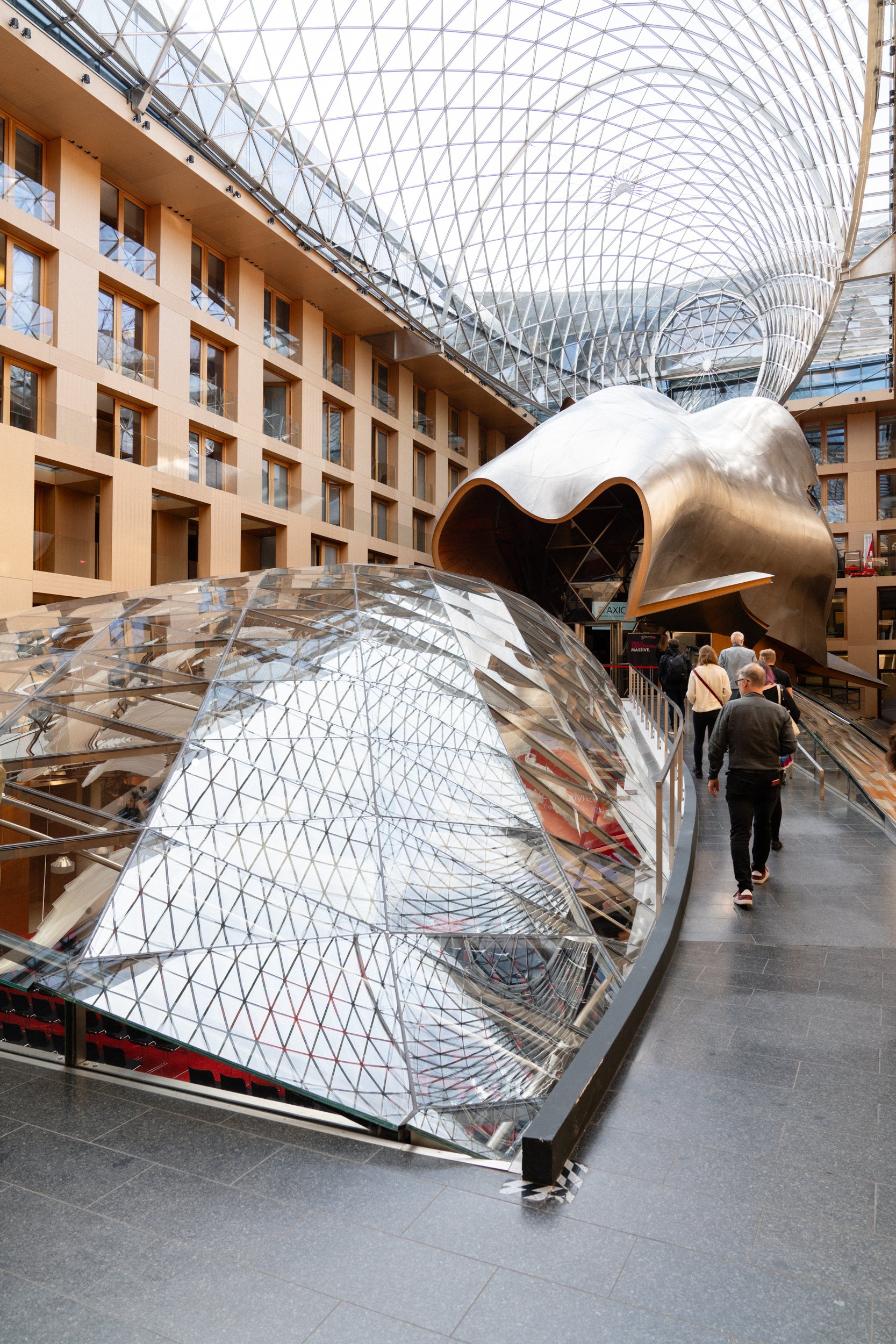 はじめてのiFデザイン賞！ドイツ・ベルリンでの授賞式レポート｜友安製作所