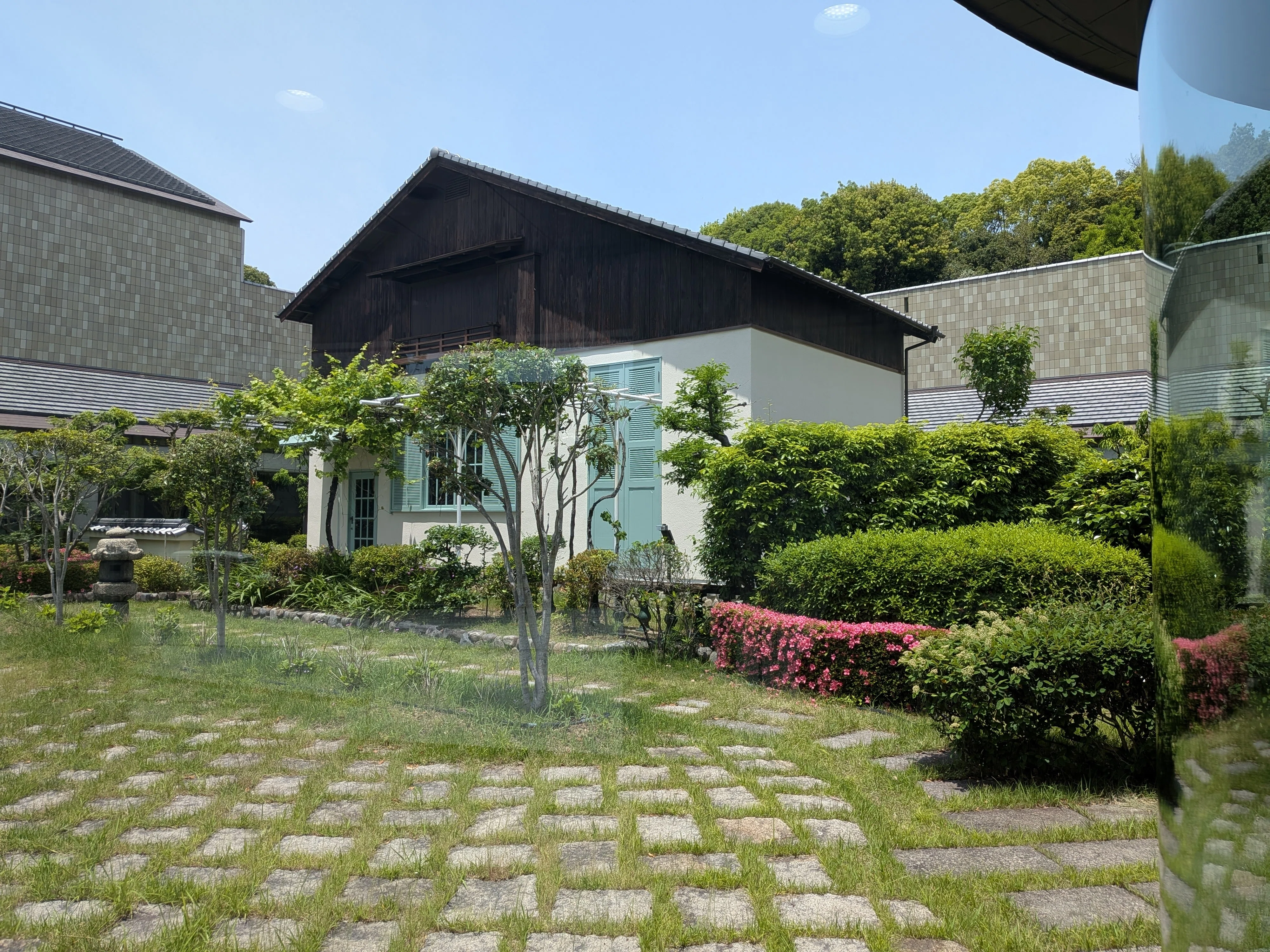 戦後神戸の女性画家二人展 松本奉山・中島節子 日本画・洋画 抽象の