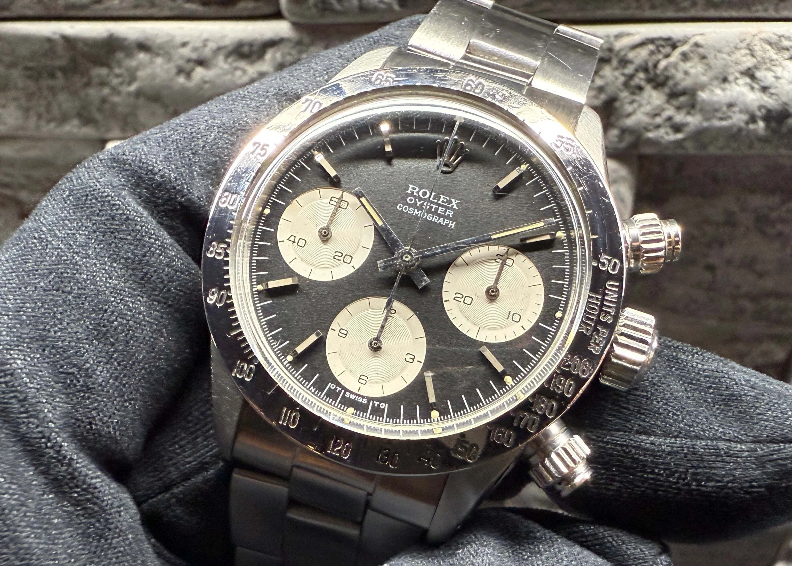 販促品　未使用 ROLEX 掛け時計 デイトナ シルバー 黒 黒文字盤 黒文字σダイヤルが魅力 手巻きデイトナ 6265 72年｜金子 剛