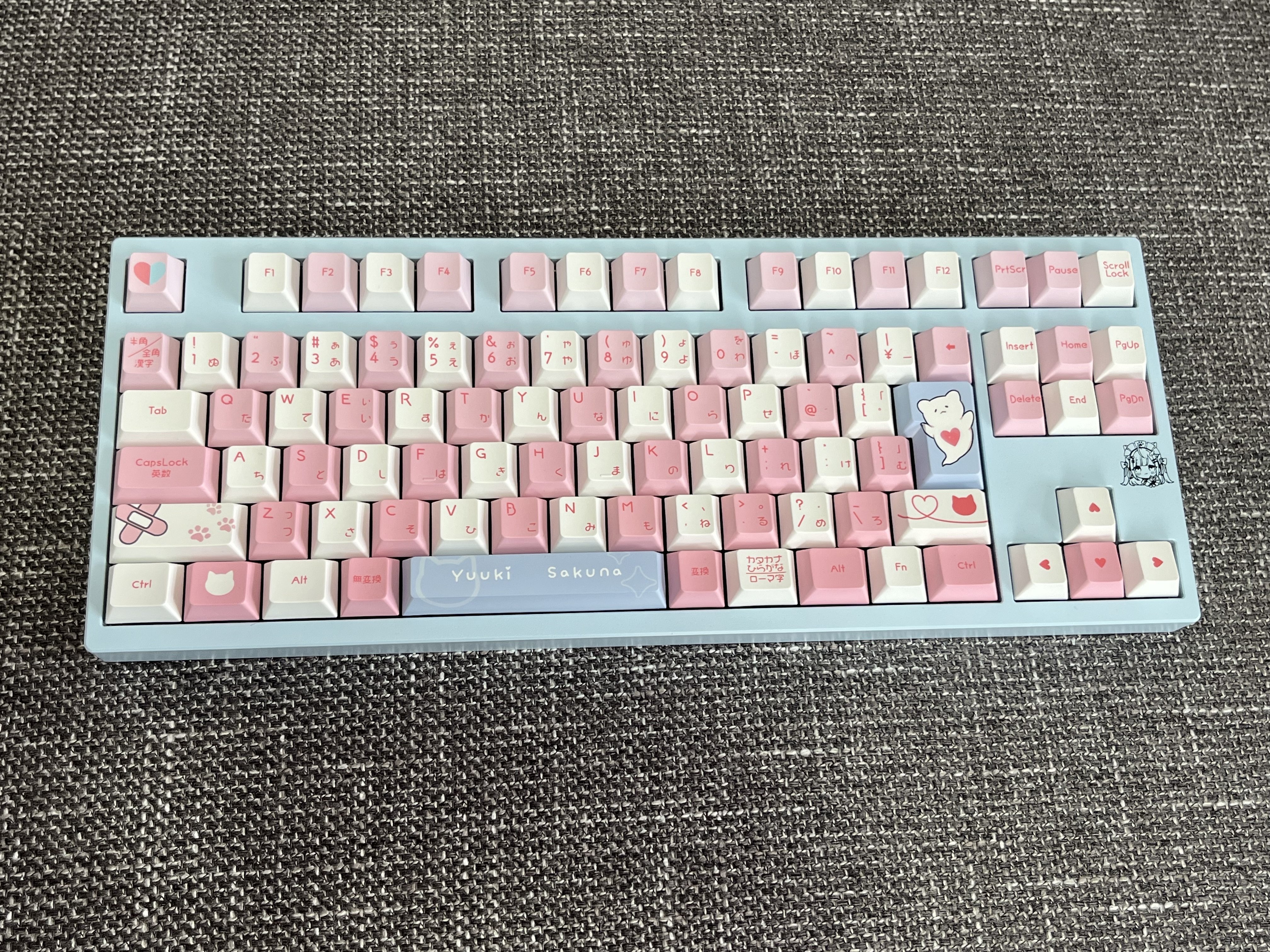 結城さくな × AMICIS キーボード＆マウスパッドレビュー｜くわな