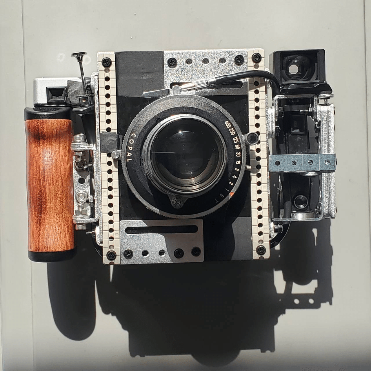 ライカX2Z フィルムカメラ チェキフィルムを使えるインスタントカメラ、ライカゾフォートが楽し