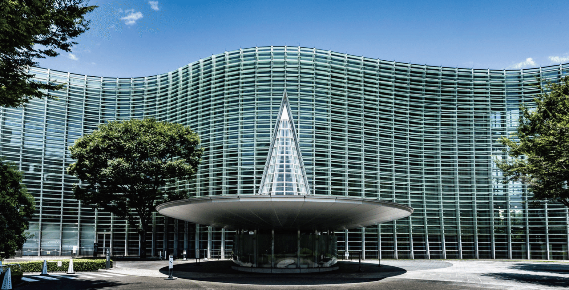 黒川紀章――西洋に抗い、未来を描いた建築家の生涯｜西 克徳｜Grand