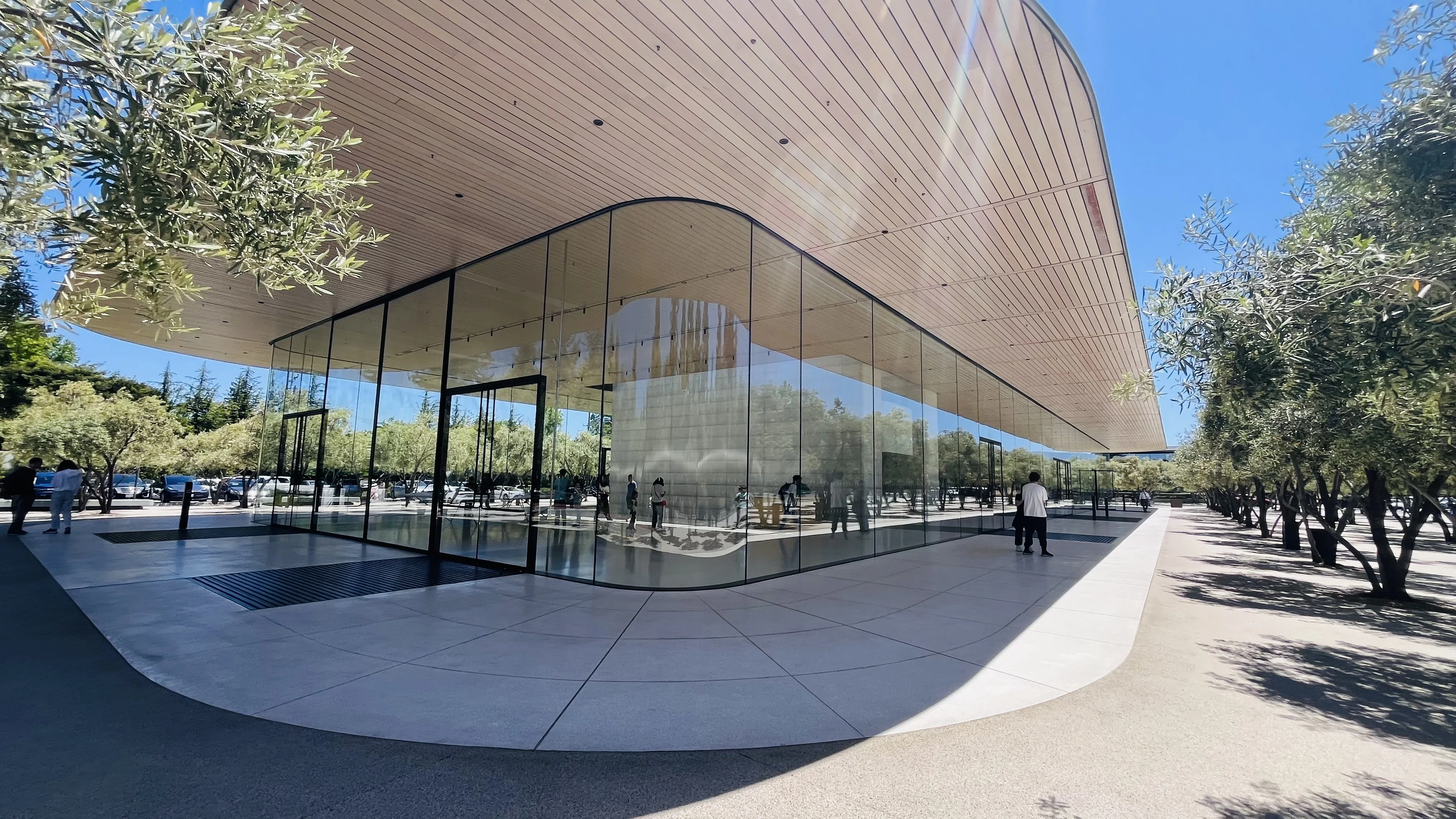 Apple Parkに行って、Appleをパクっとしてきた（写真多め）｜sy
