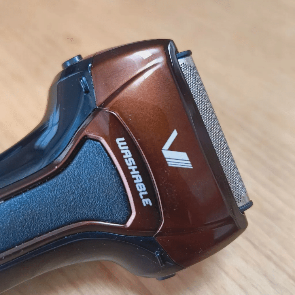 これちょうどいい】マクセルイズミのVシリーズ5枚刃シェーバー