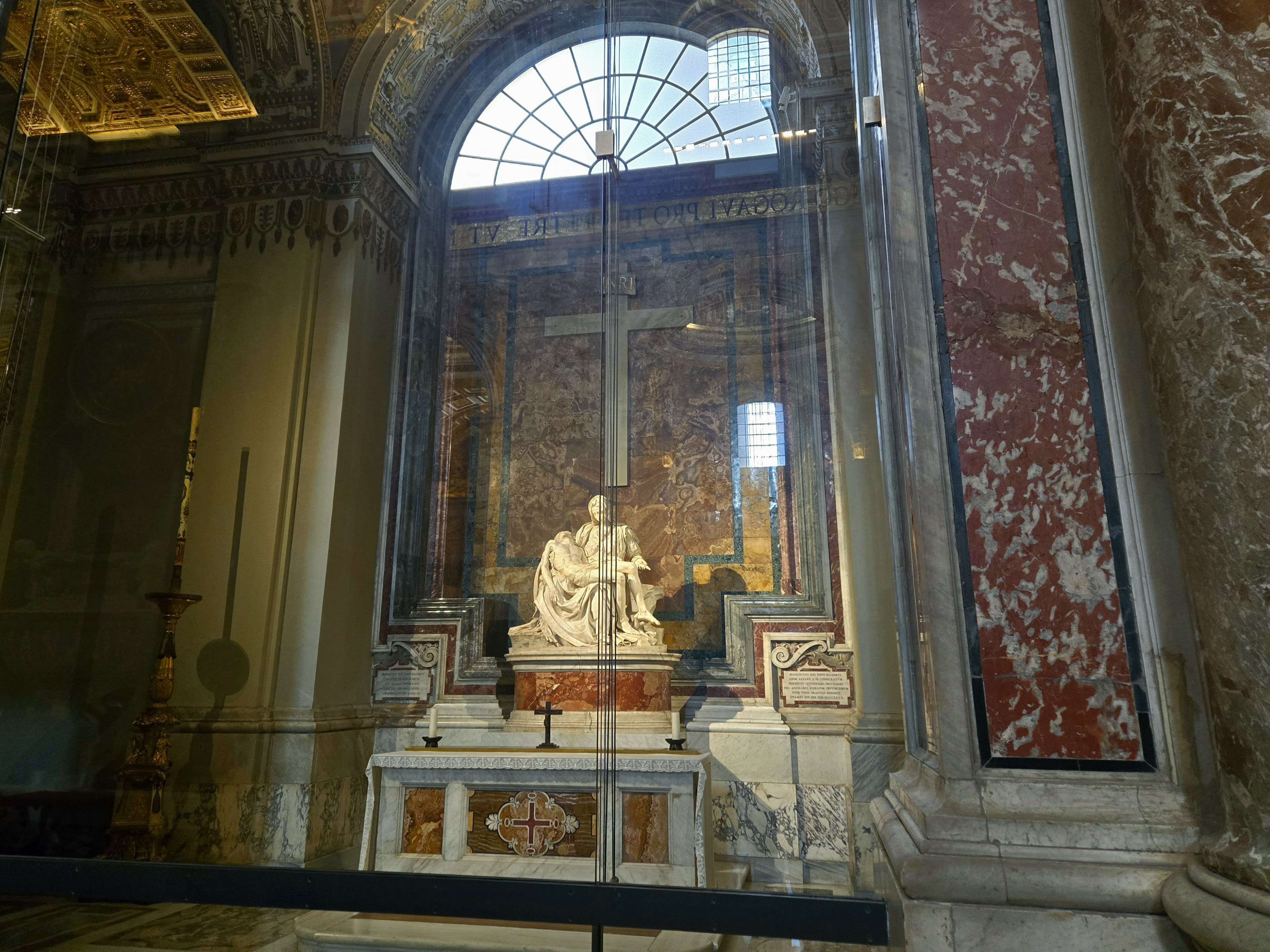イタリアサン・ピエトロ寺院ロザリオ
