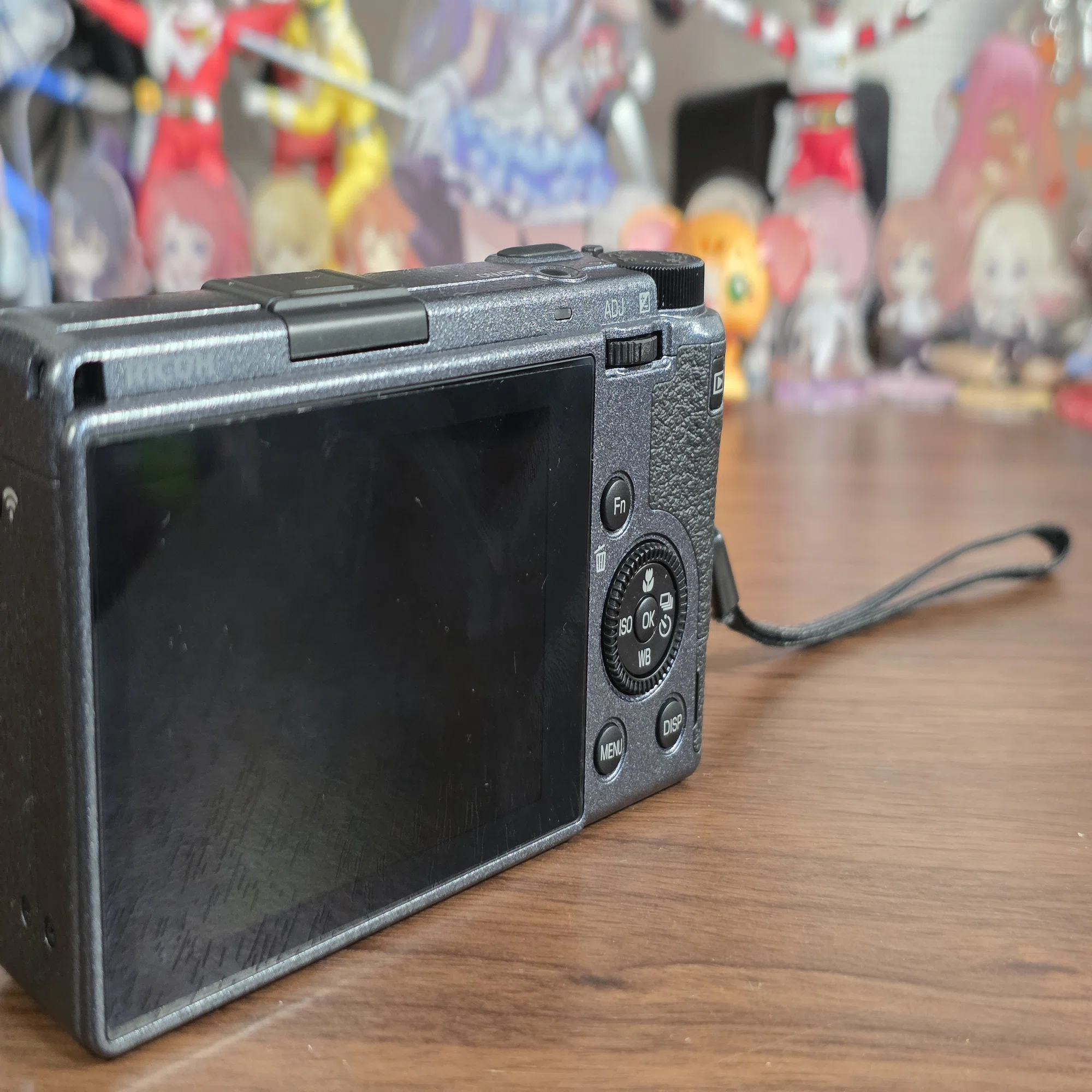 RICOH GR IIIx使用感レビュー|ガチのコンデジは流石にスマホカメラより 