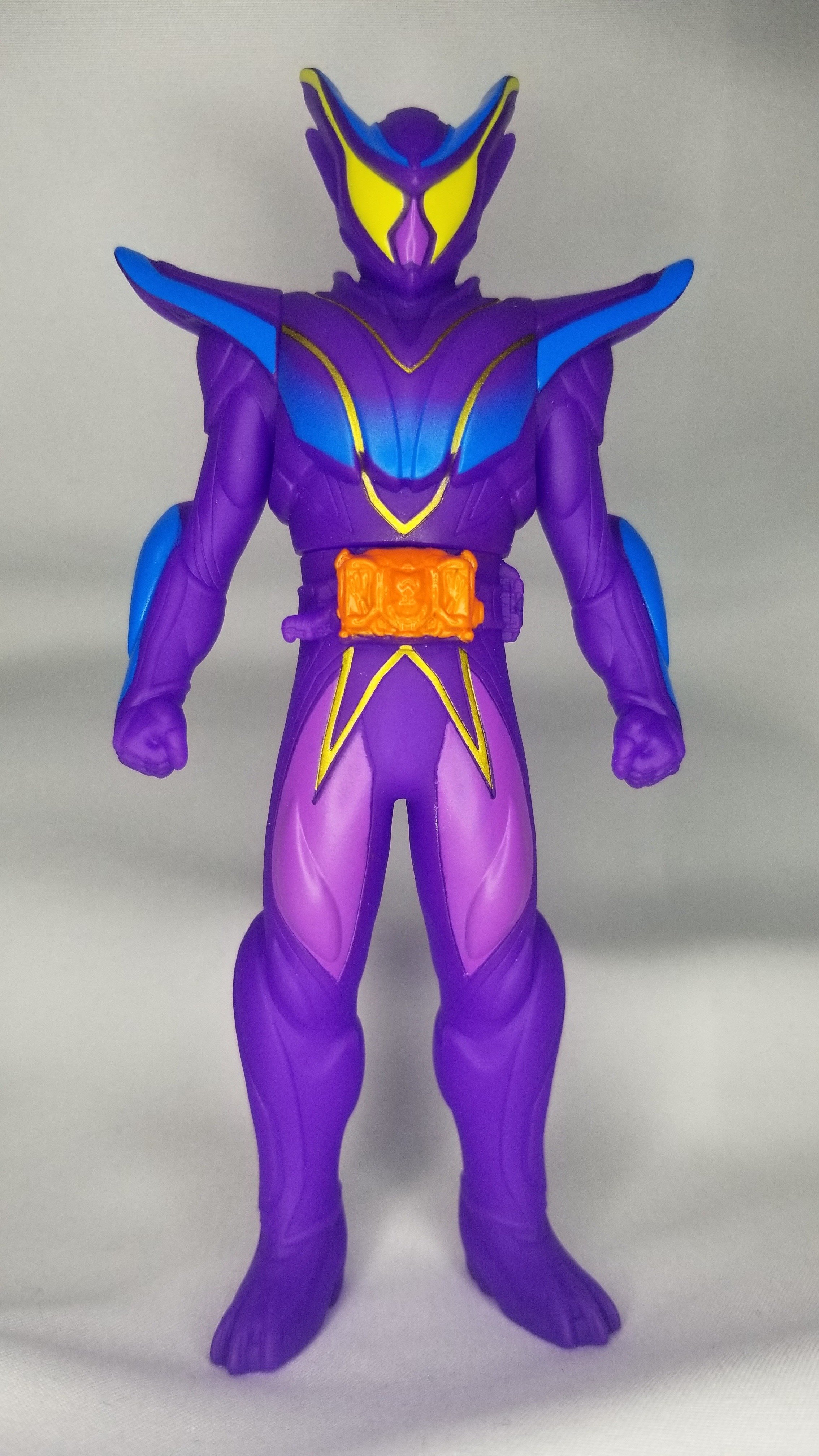 仮面ライダーガヴ　マスターモード 仮面ライダーガウ おもちゃ情報公開！｜仮面ライダーおもちゃウェブ