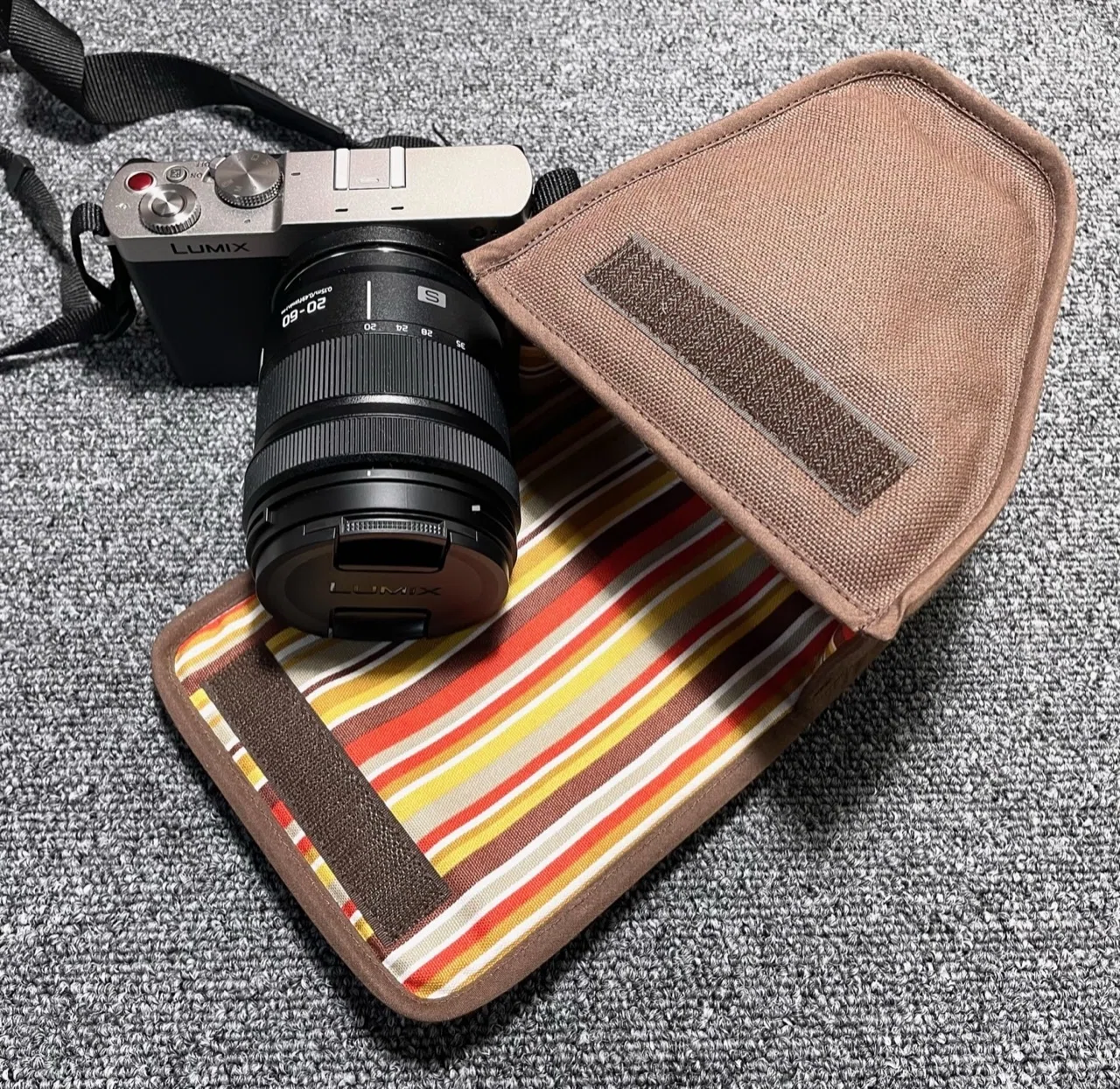 製品紹介] LUMIX S9 ケース 8号撥水帆布で作ったカラフルな専用ケース