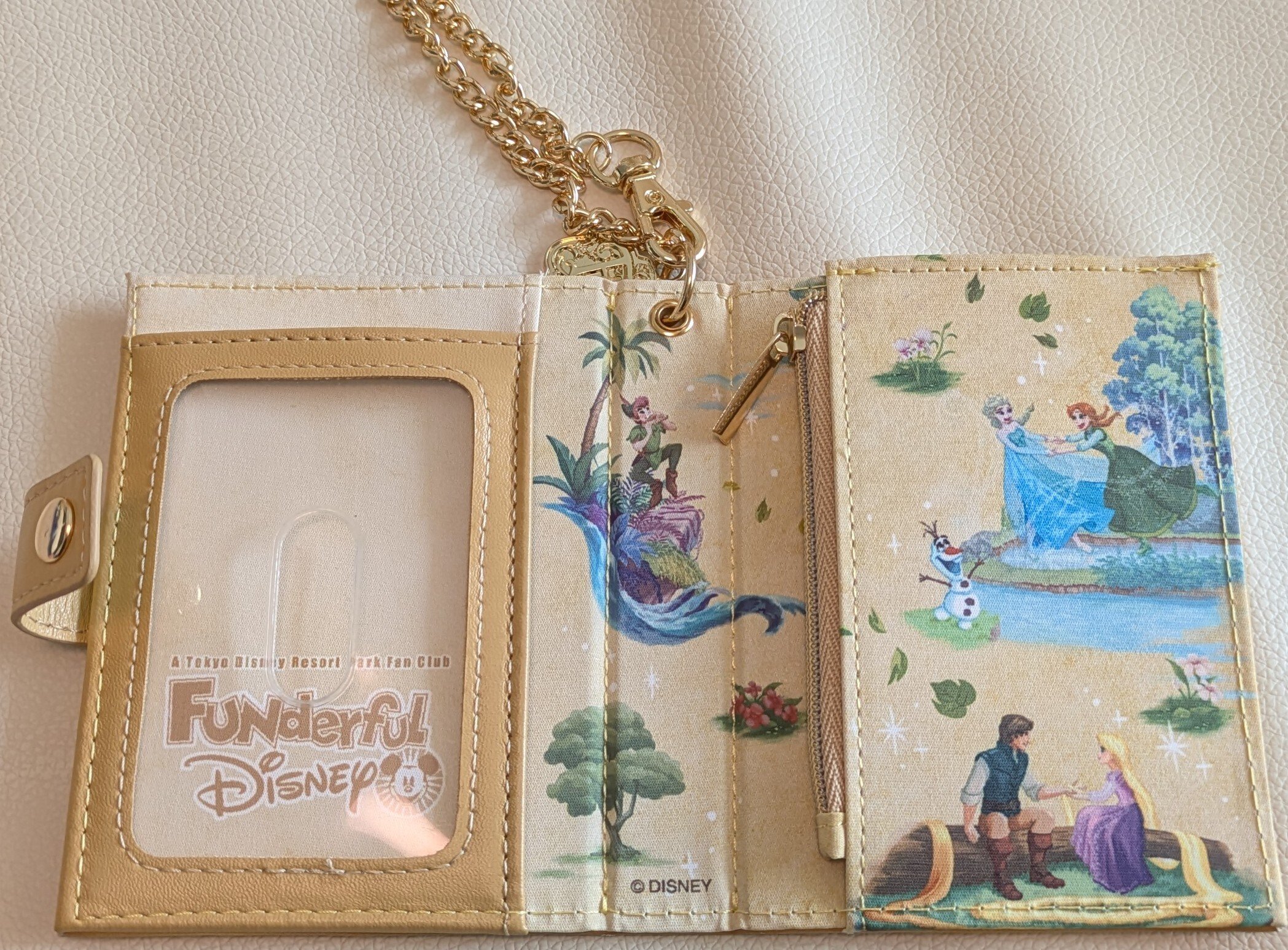 夢と魔法を、もっと深く。【ファンダフル・ディズニー】で手に入れる