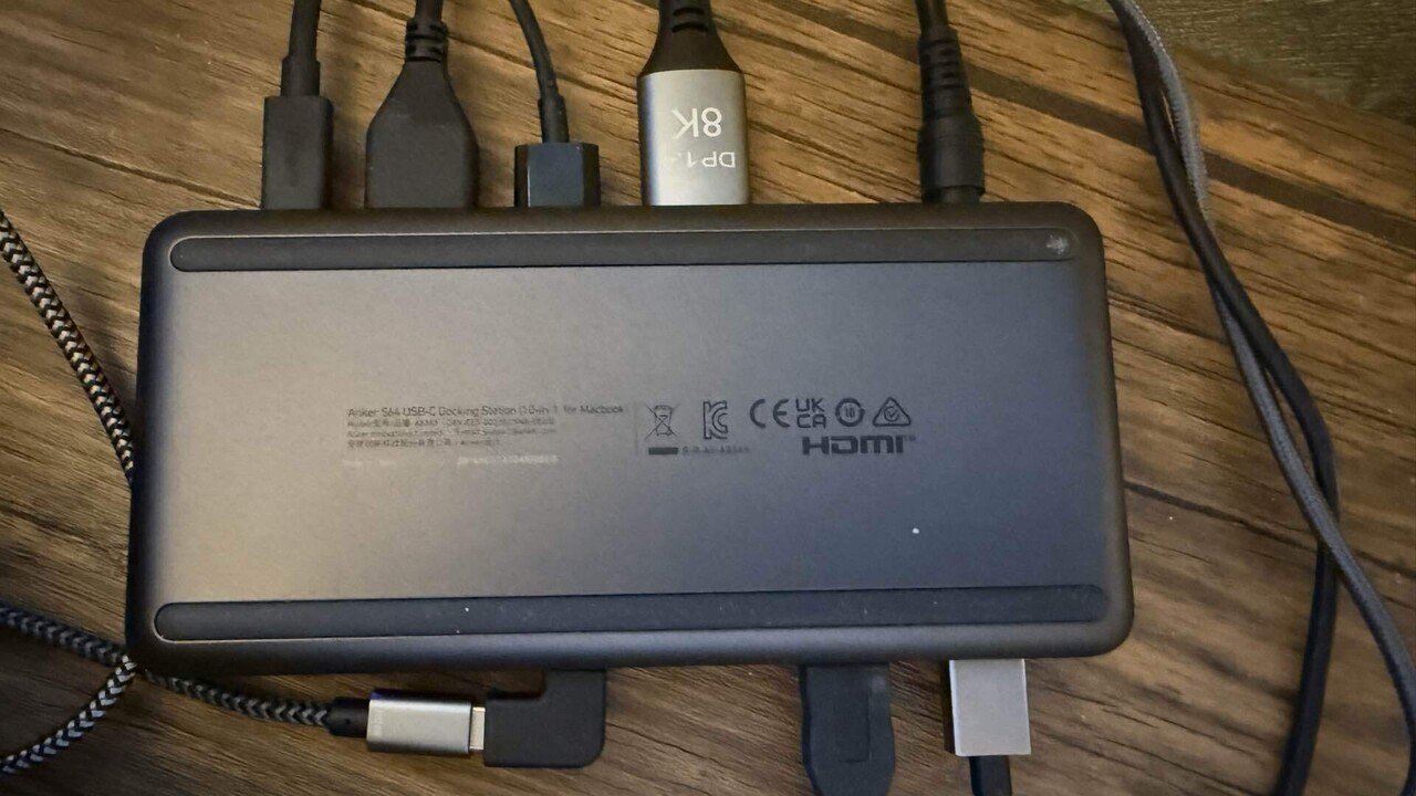【美品】Anker 564 USB-C Docking Station Anker 564 USB-C ドッキングステーション (10-in-1, for MacBook