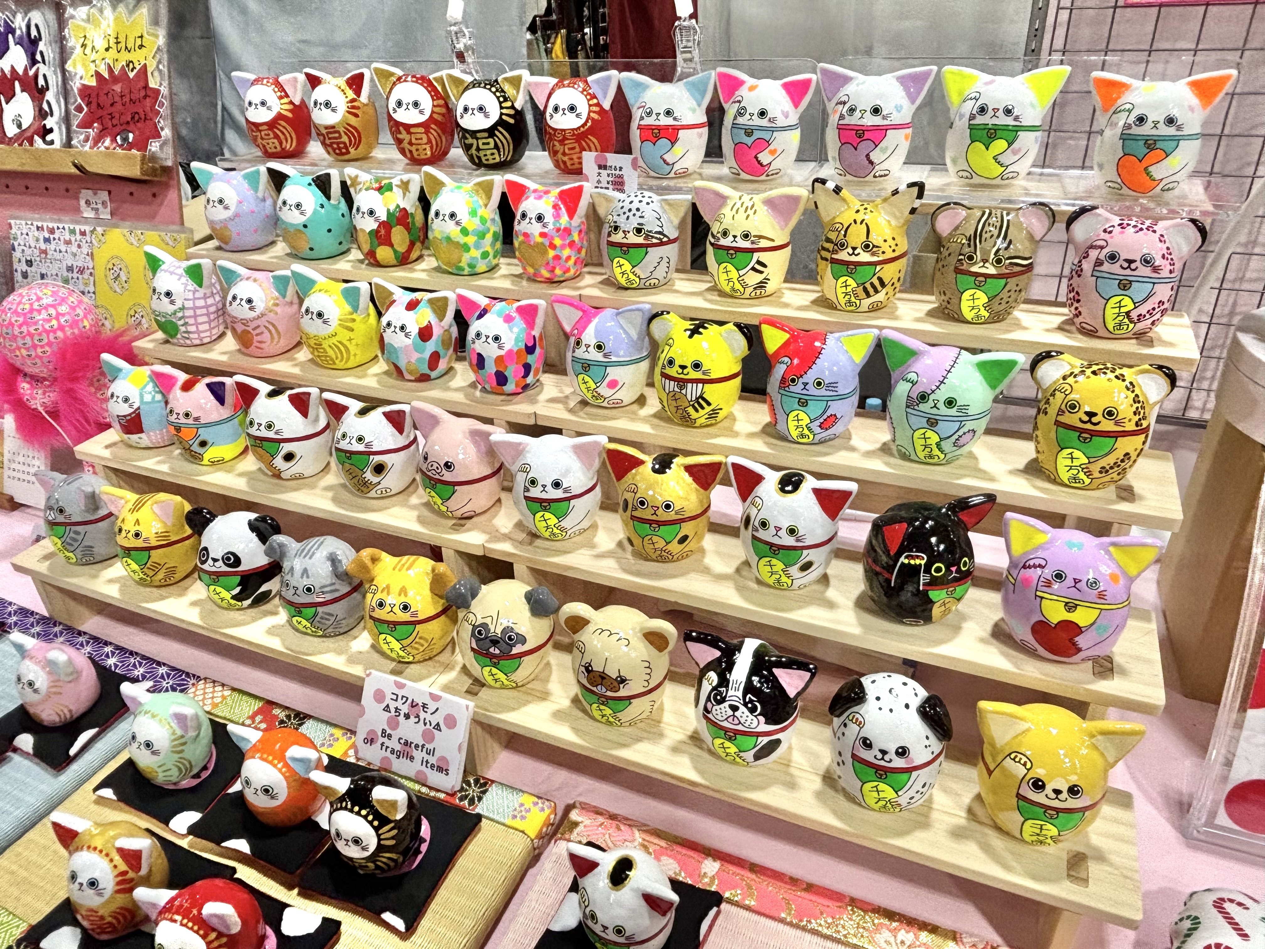 KAITOストーリー　まねきねこ　猫耳デフォ　まとめ売り チャレンジ中】デザフェスで“招き猫猫”100匹並べたい｜megumix