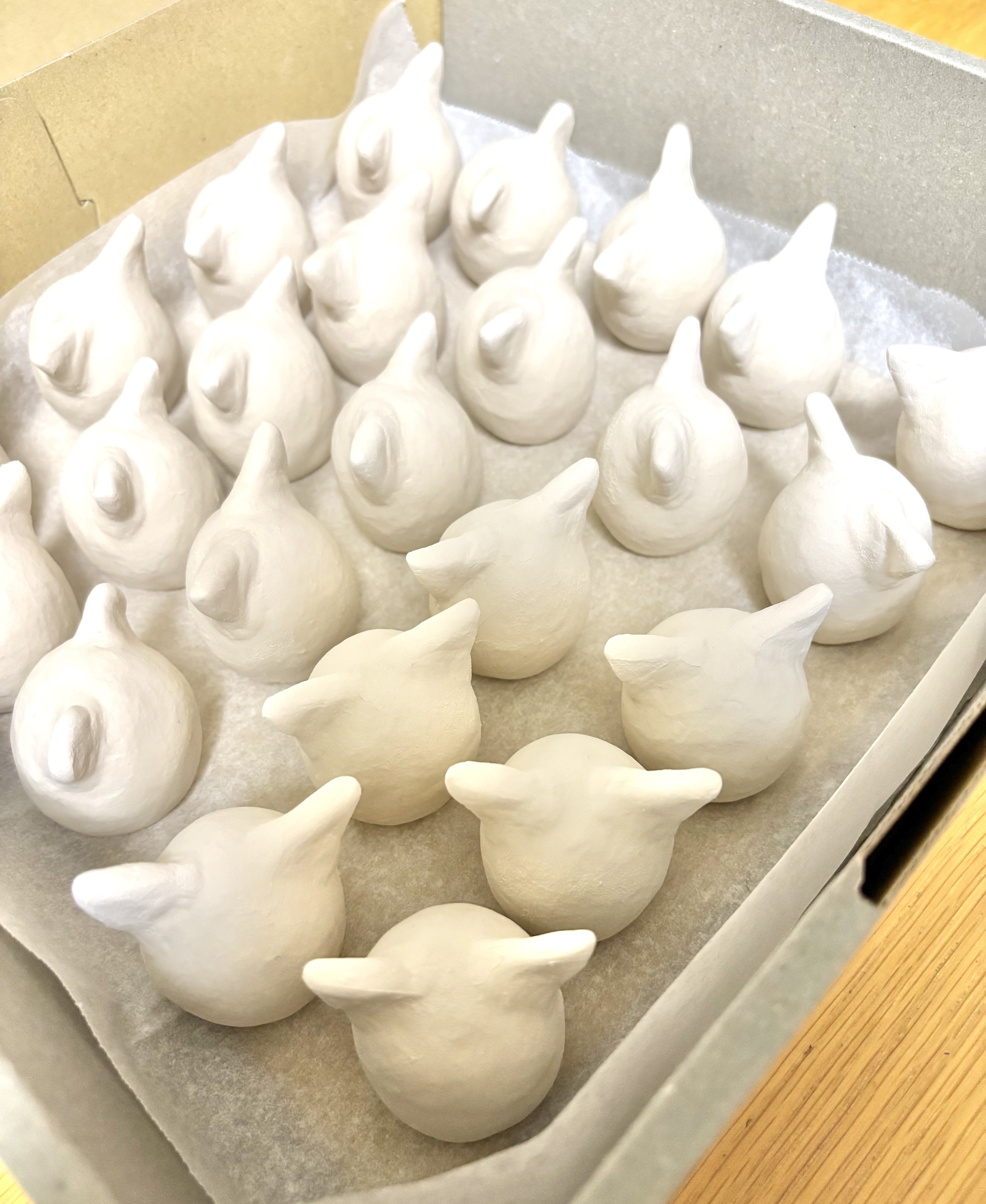 チャレンジ中】デザフェスで“招き猫猫”100匹並べたい｜megumix