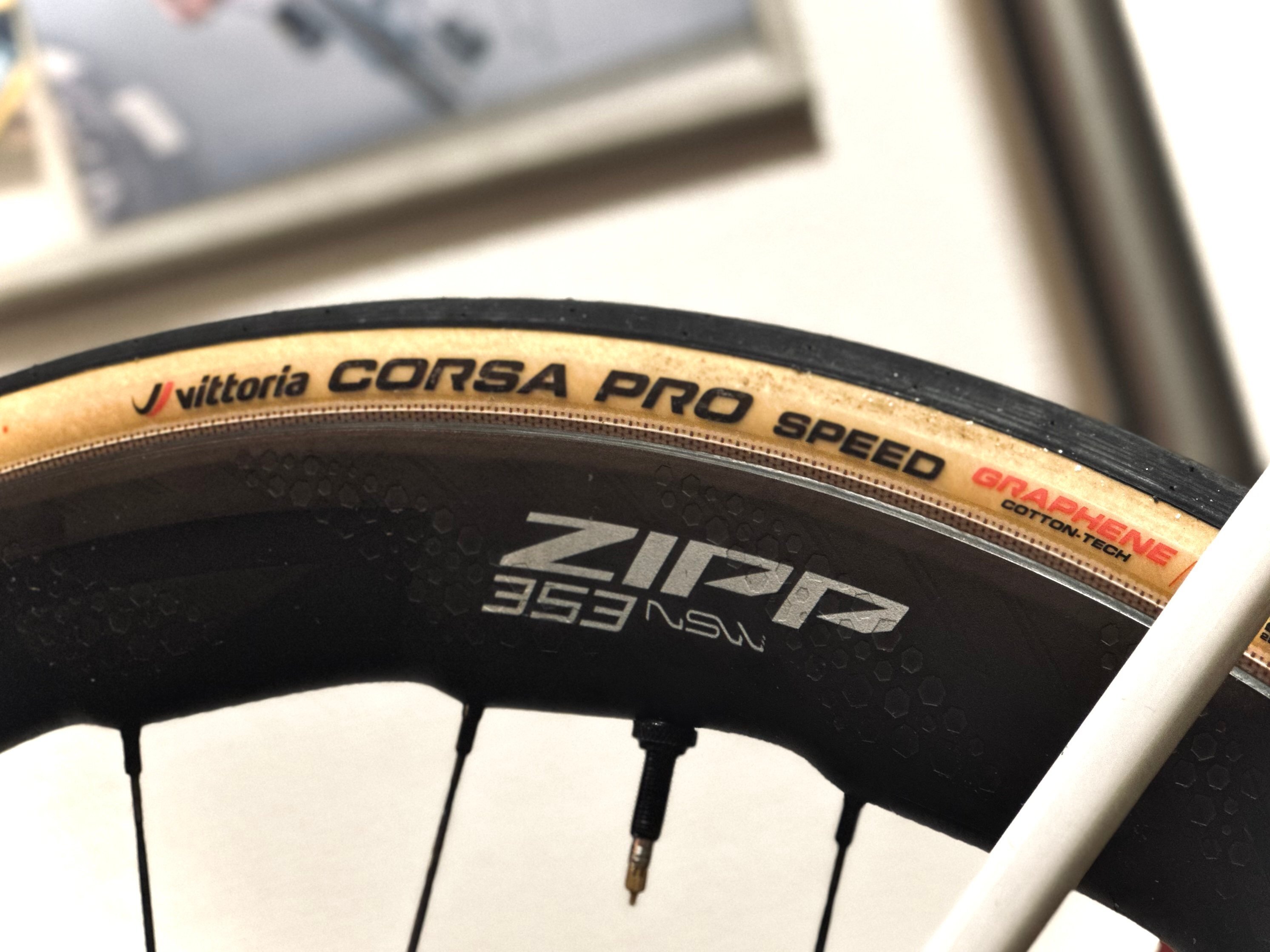 Vittoria CORSA PRO SPPED 28C×2使用感有り