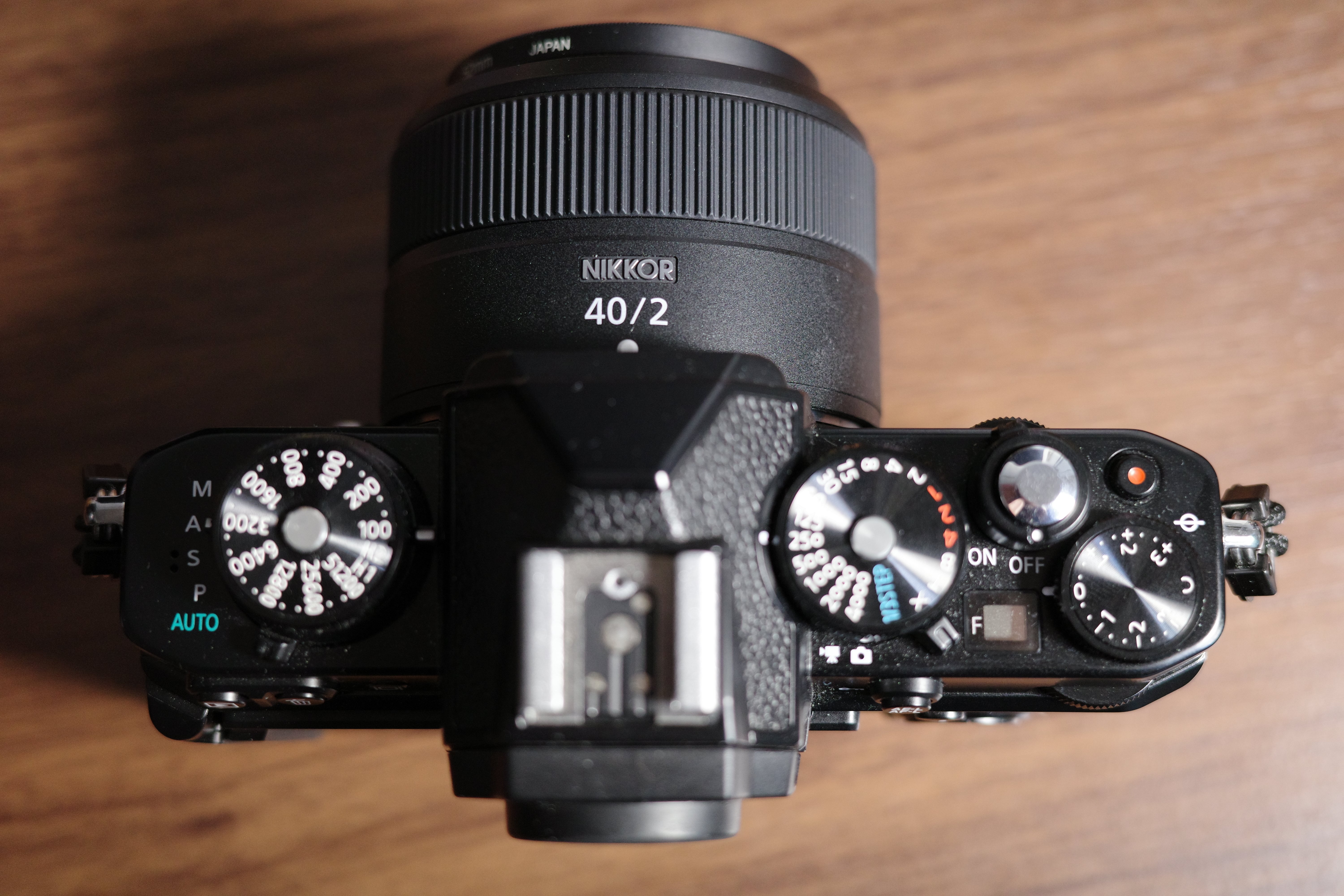 Nikon Z fcが楽しすぎる！カメラ素人による使用感レビュー|40mm F2で