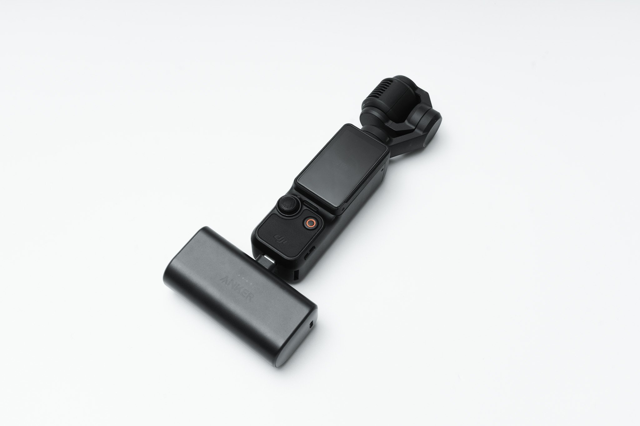 ozmo pocket オズモポケット 充電クレードル付 楽天市場】Max10%OFF配布中!!【充電ながら撮影可能】 DJI Osmo