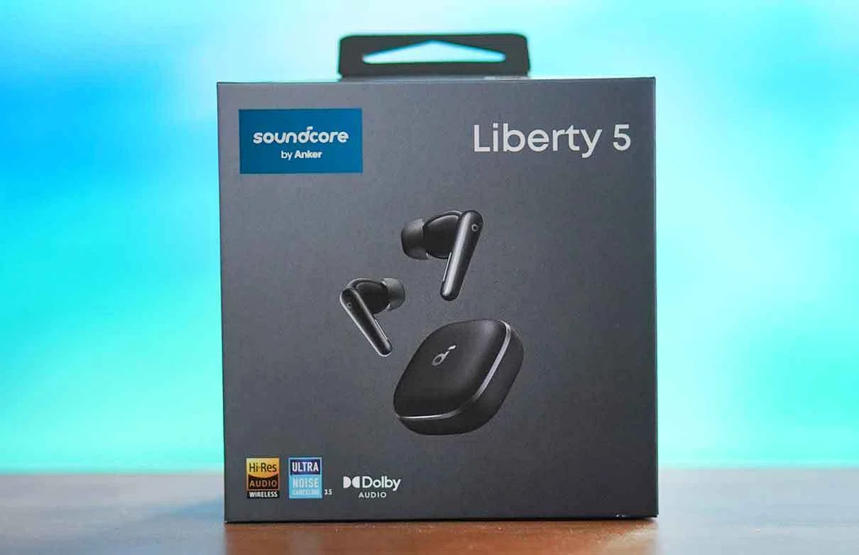 比較レビュー】Soundcore Liberty 5と前作Liberty 4の違いは？Anker