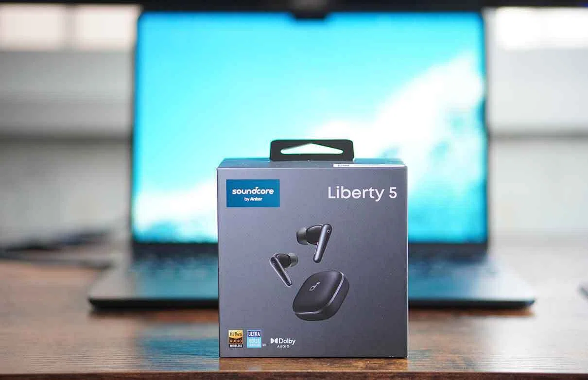 レビュー】Soundcore Liberty 5は低音が強すぎる？｜Ankerの新作