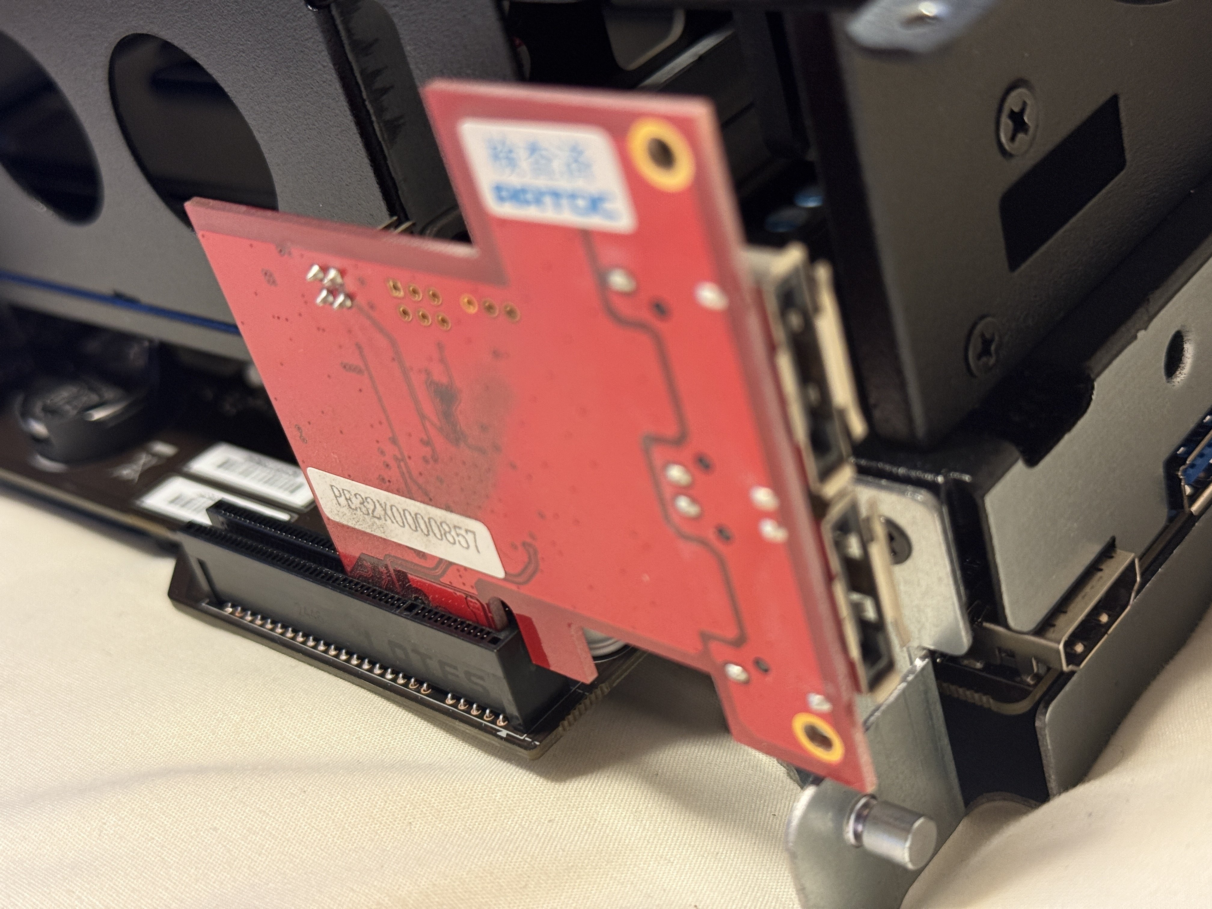 NAS が届いたのでいろいろ試してみる。（NASync DXP6800 Pro）｜ゆー