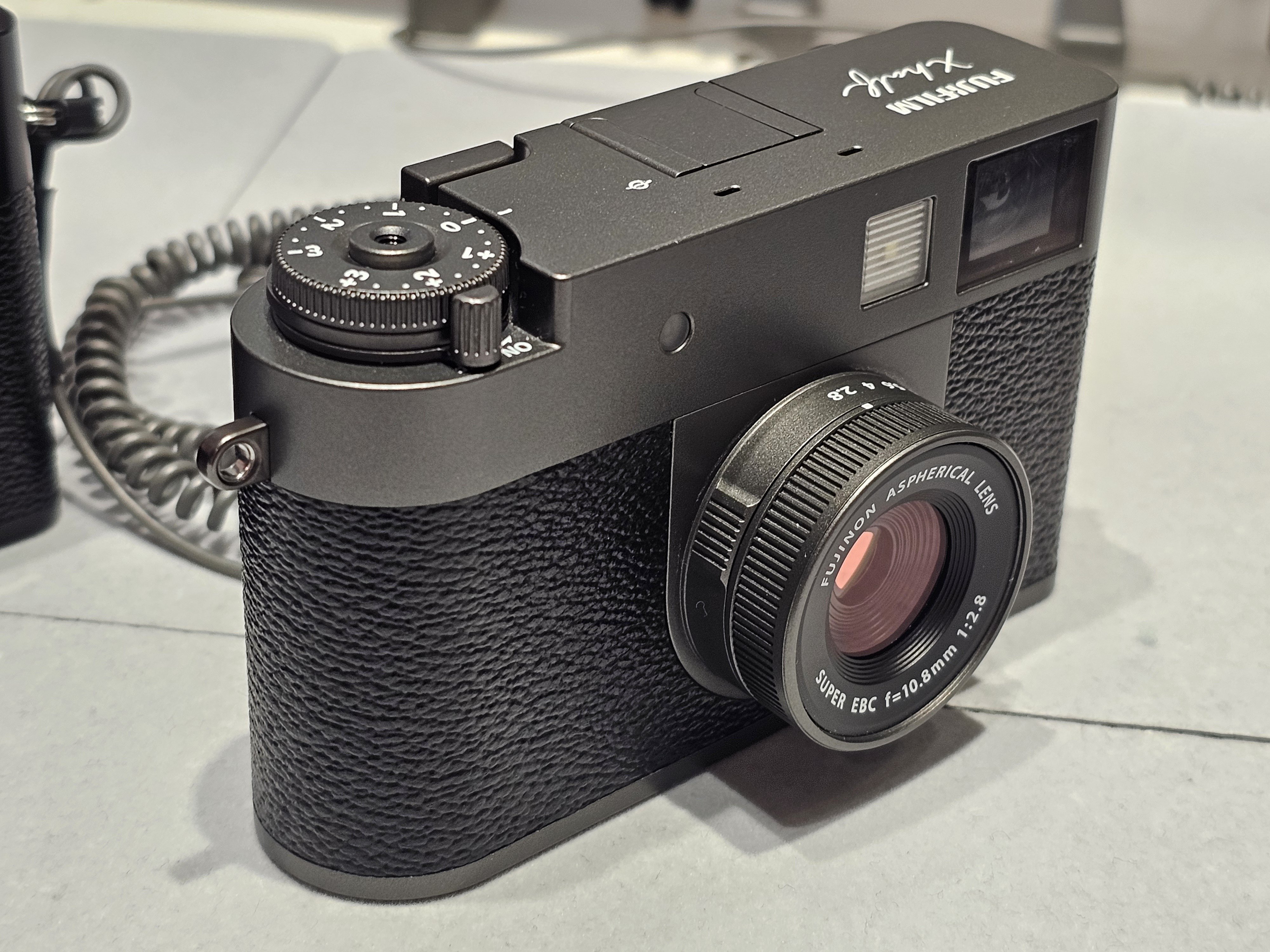 5年保証付き 富士フイルム X-half X-HF1 ブラック 富士フイルム