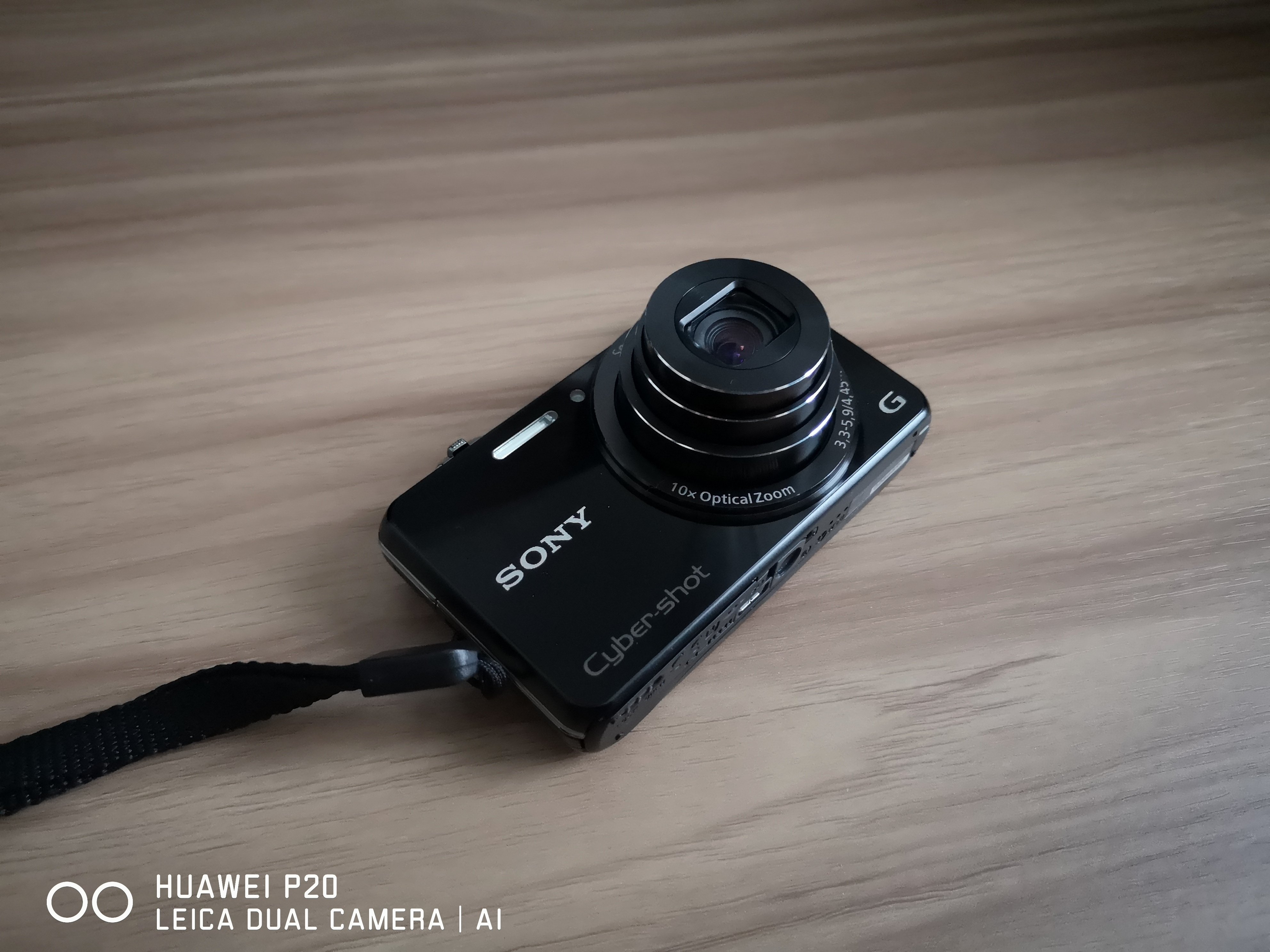 Cyber-shot デジカメ Amazon | SONY デジタルカメラ Cyber-shot WX200 1890万画素