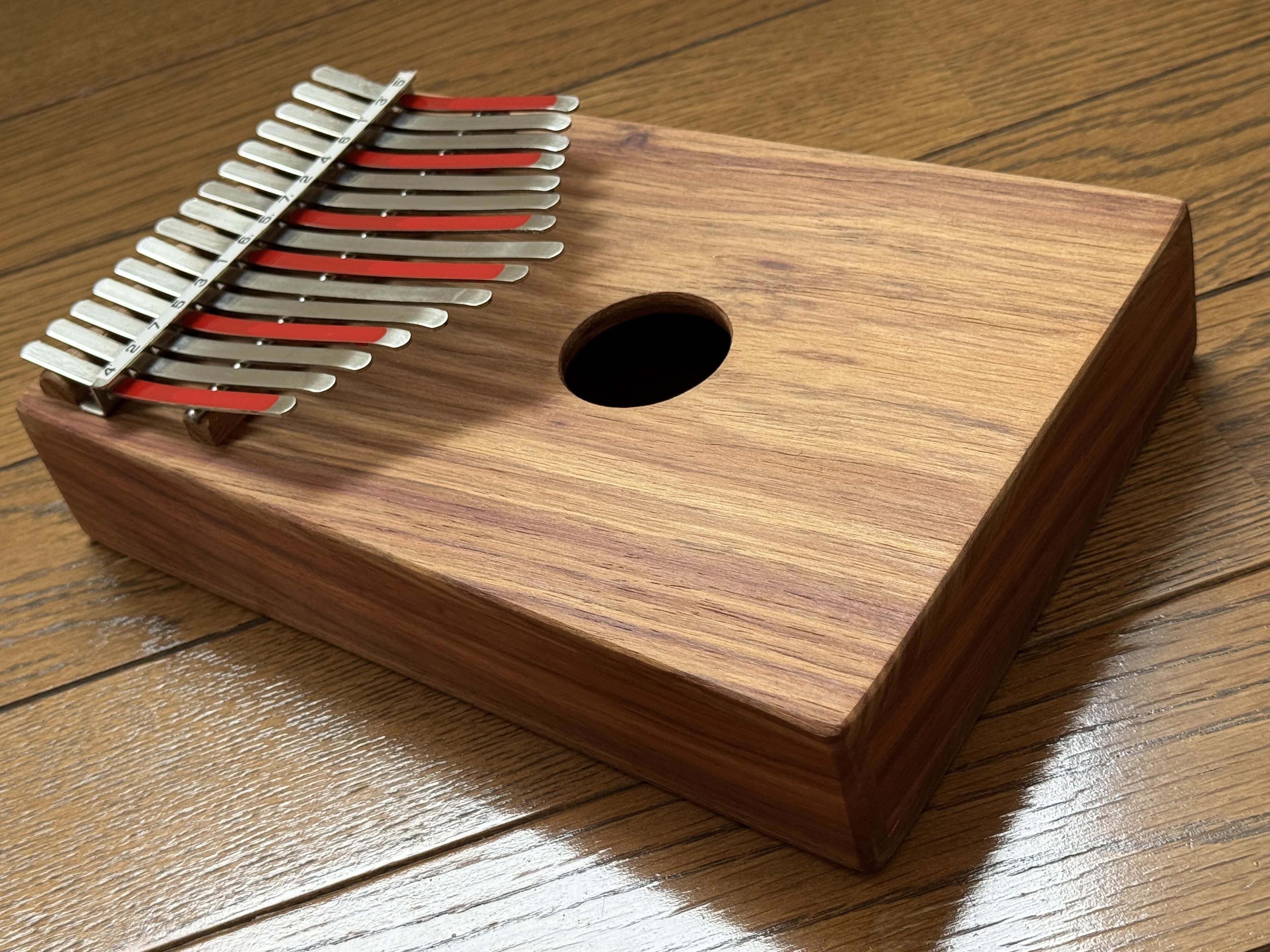 KALIMBA と KARIMBA｜まんぼう