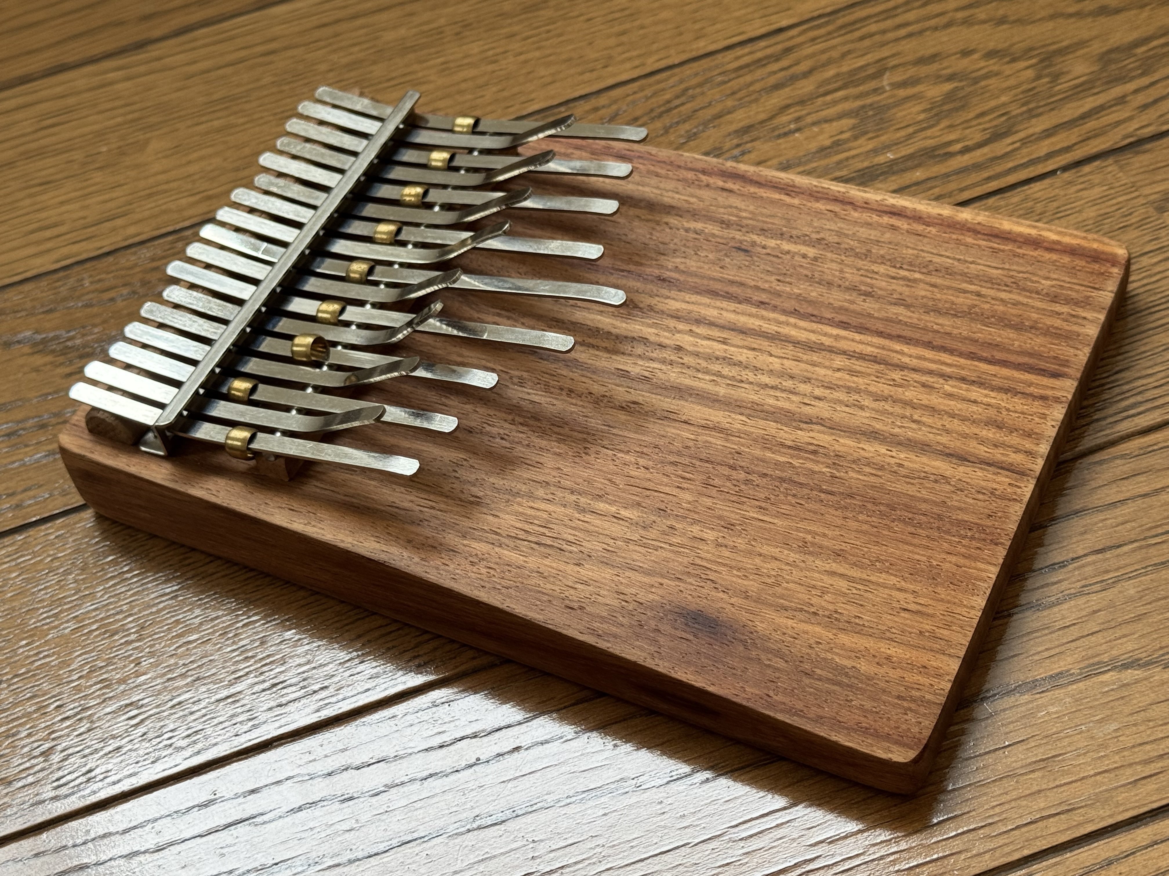 KALIMBA と KARIMBA｜まんぼう