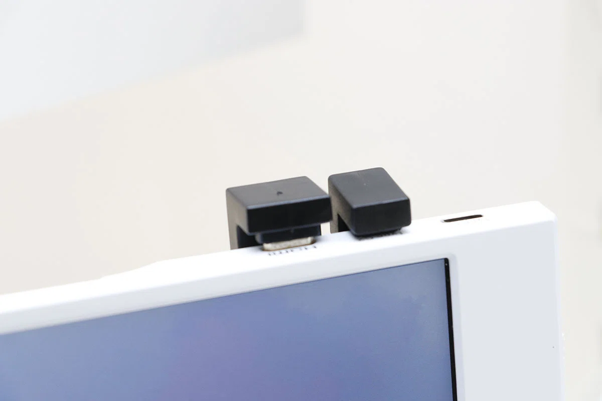 Review] Pixio PX160 Wave White: A Pure White Portable Monitor for