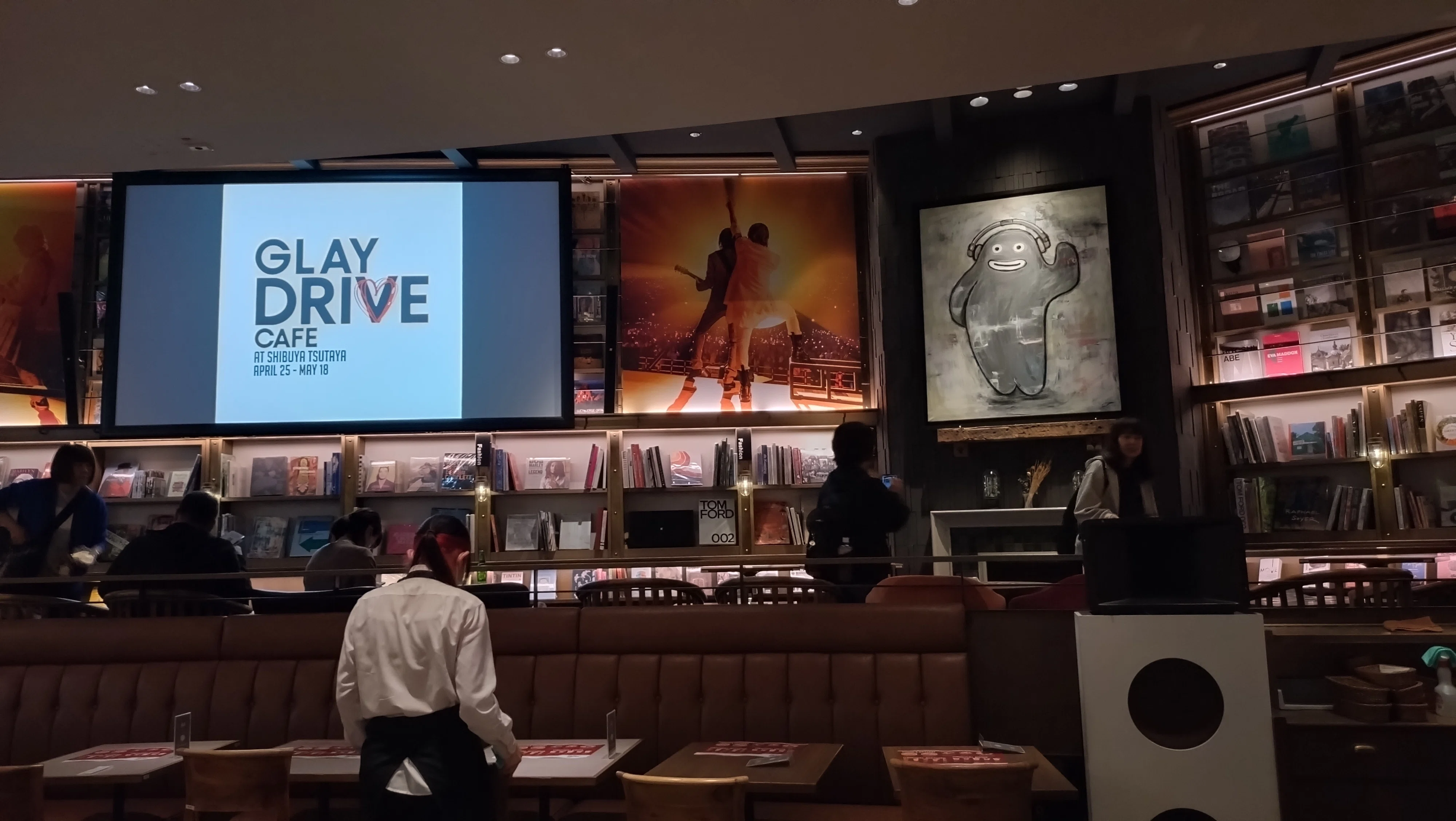 東京散歩】初めてのコラボカフェ GLAY DRIVE CAFE｜TRIP_YUKO