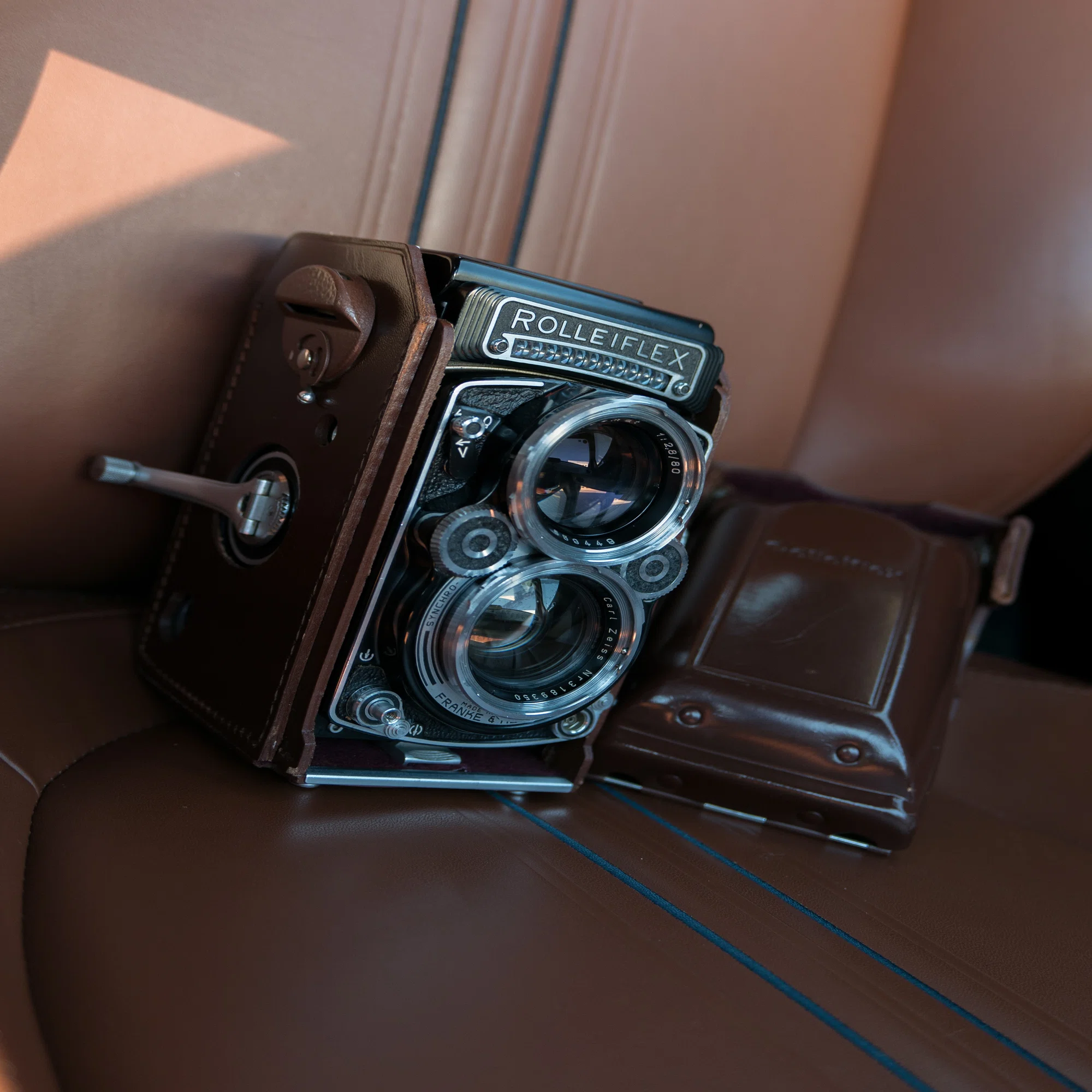Rolleiflex 2.8F Planar 80mmf2.8と僕｜猫写真家 あおいとり